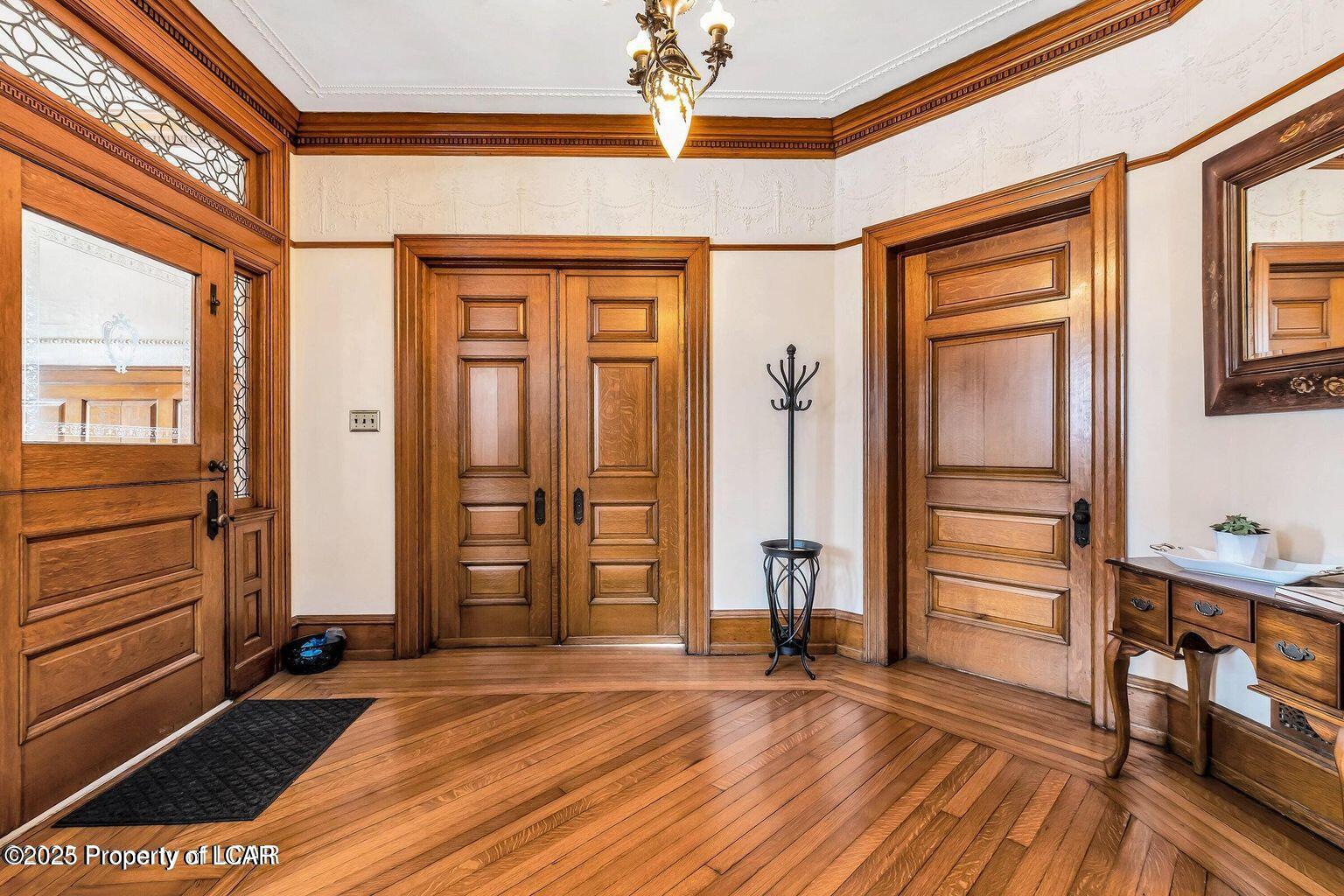 Wilkes-Barre, Pennsylvania, 18701, United States, 7 Bedrooms Bedrooms, ,3 BathroomsBathrooms,Residential,For Sale,1982709