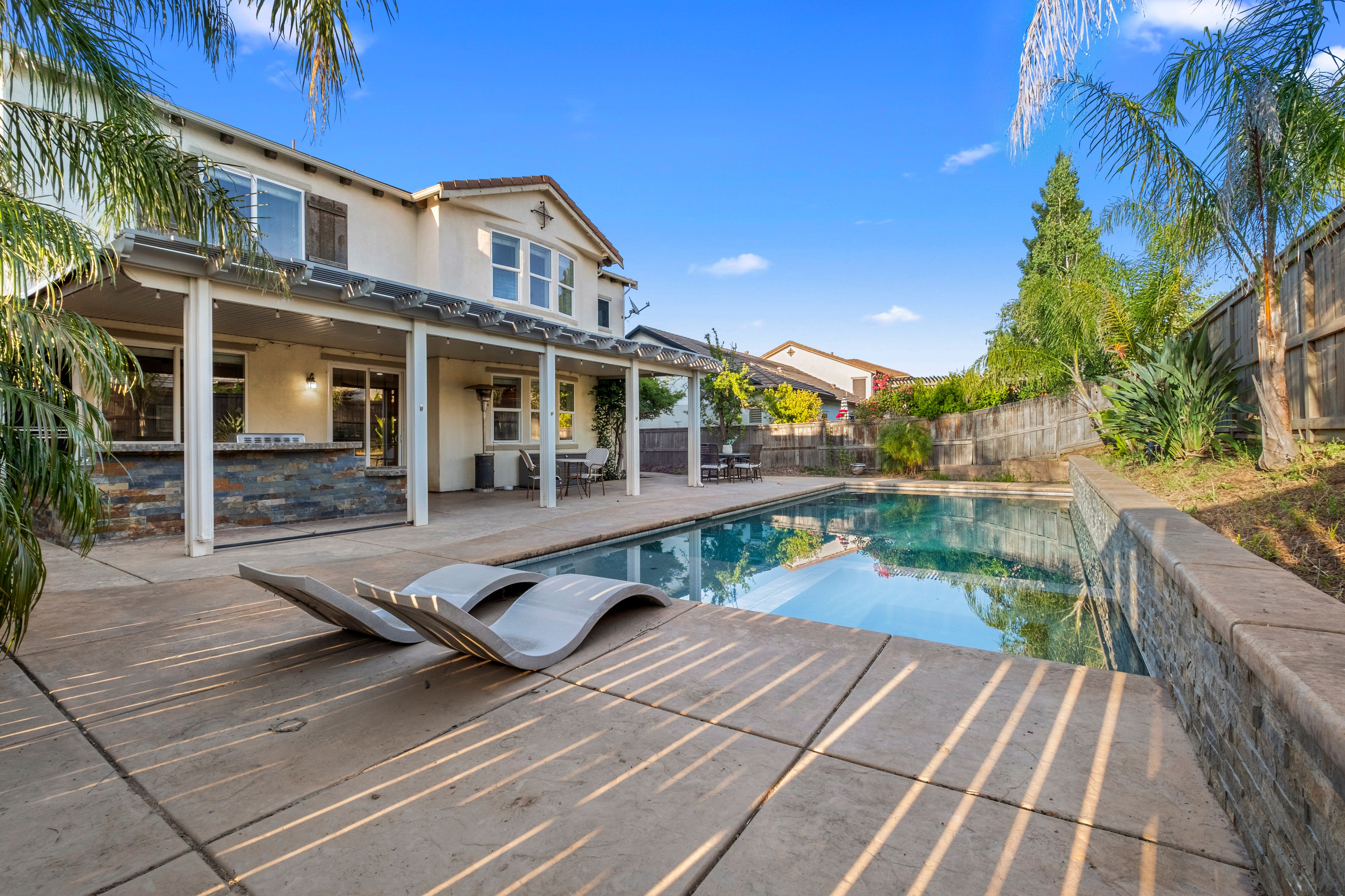  2564 Summerland Way, Roseville, CA 95747 - 物件實景