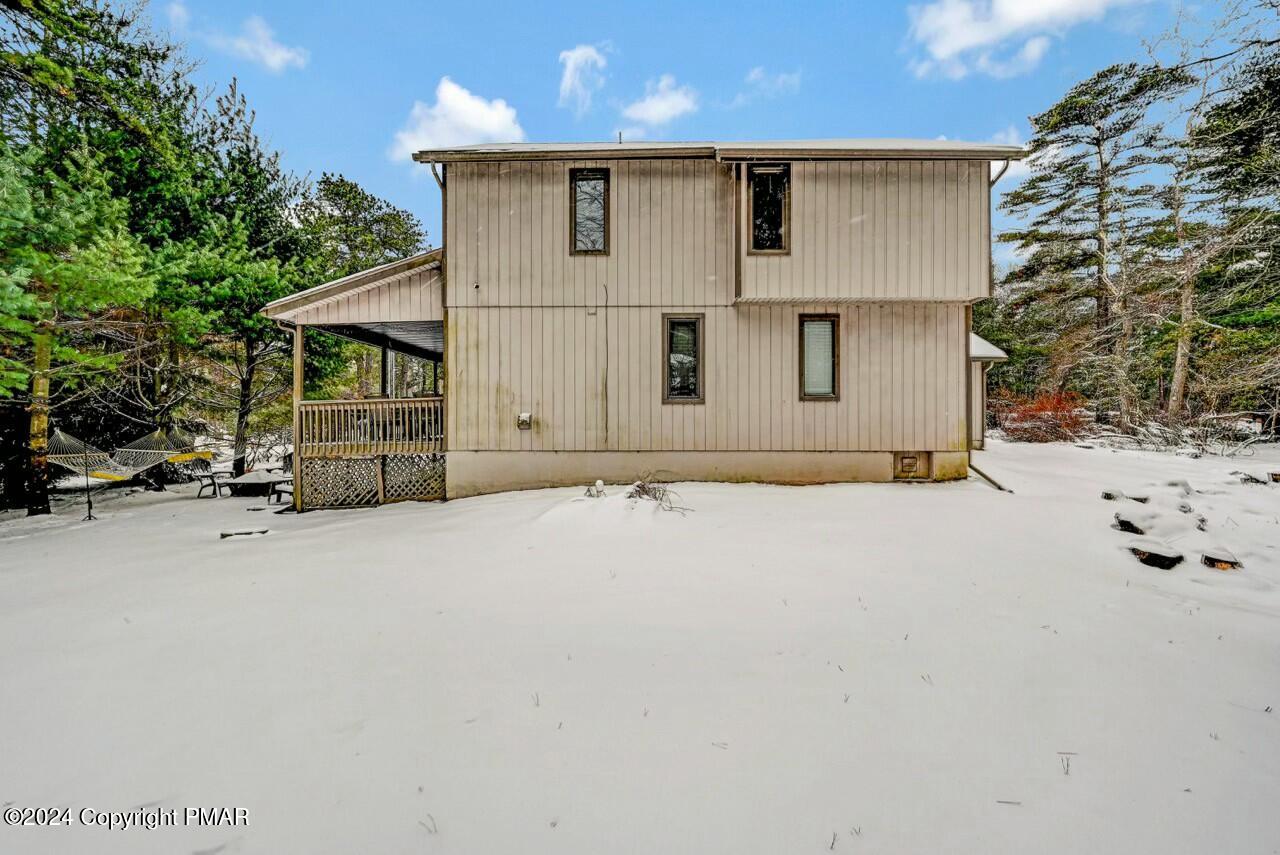 Lake Harmony, Pennsylvania, 18624, United States, 3 Bedrooms Bedrooms, ,2 BathroomsBathrooms,Residential,For Sale,1688496