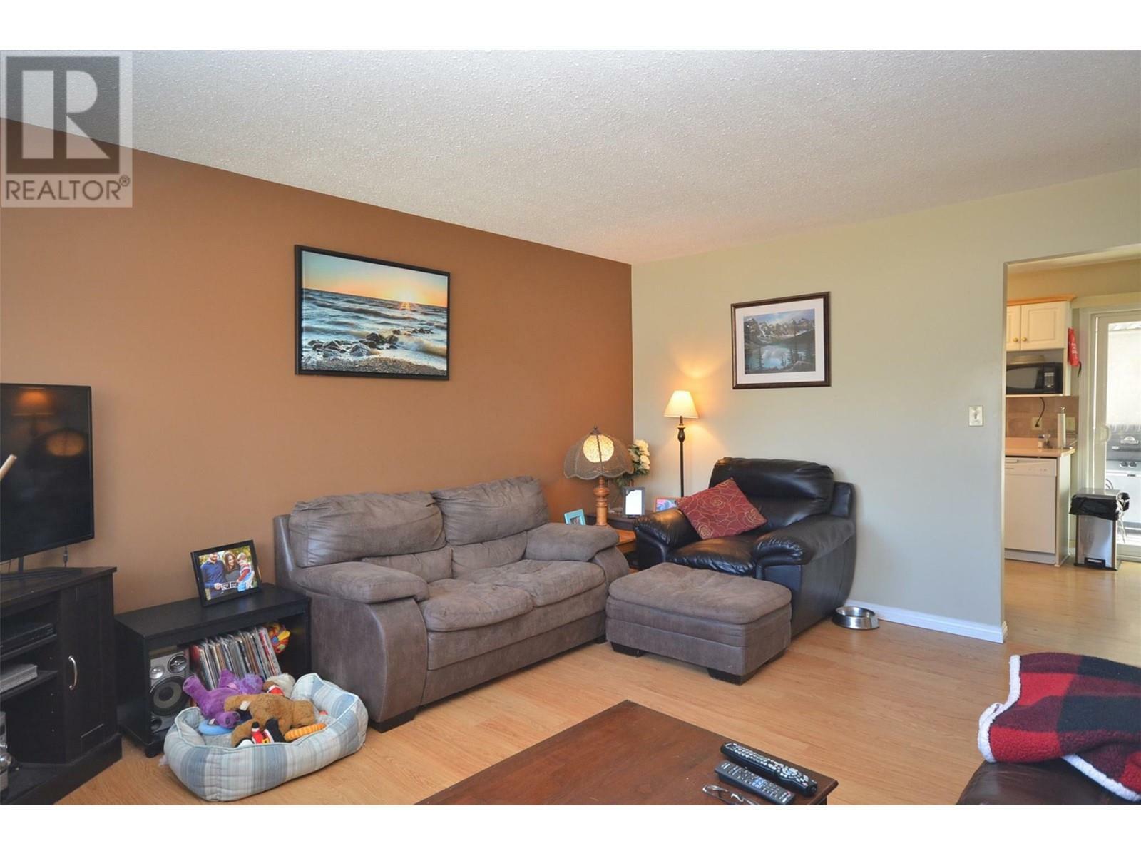 VERNON, British Columbia, V1T 8N5, CA, 3 Bedrooms Bedrooms, ,2 BathroomsBathrooms,Residential,For Sale,1838513