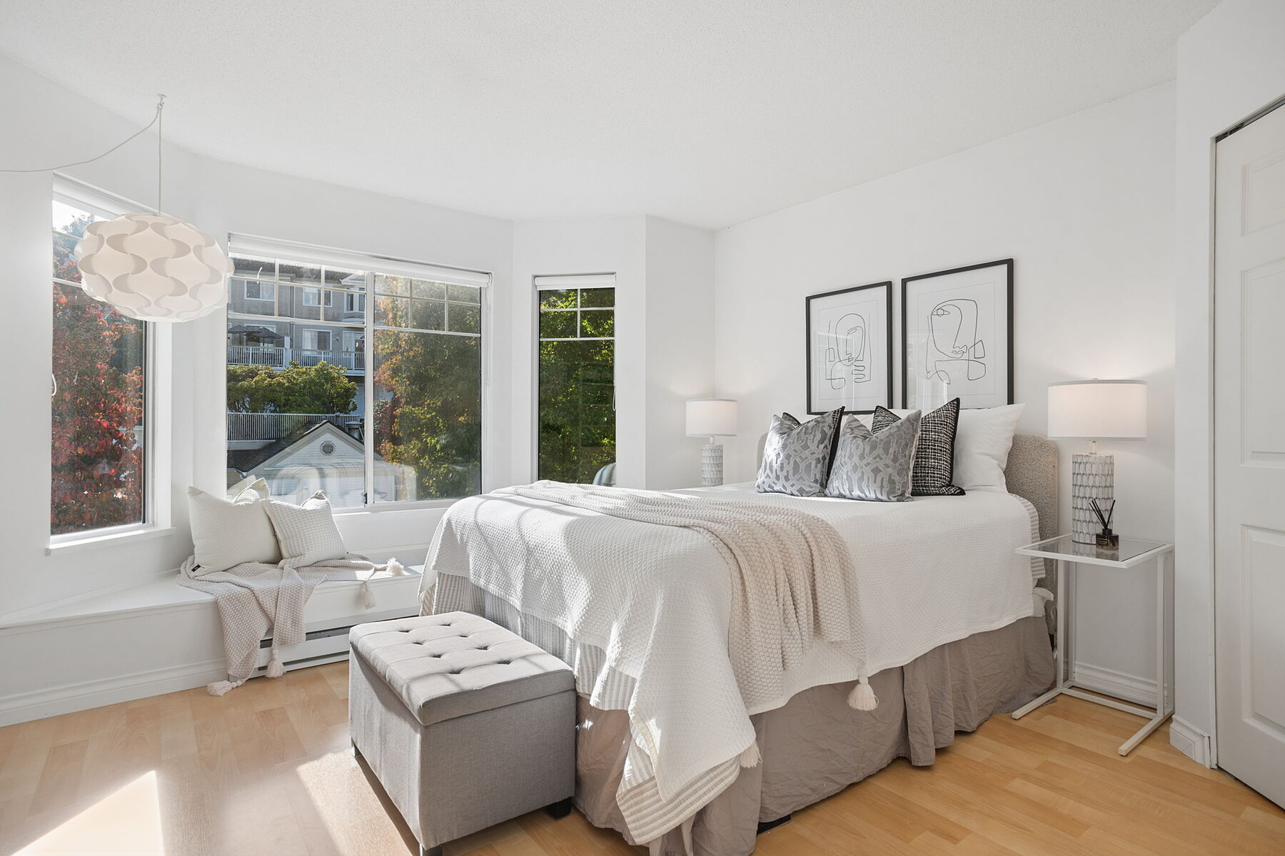  Bright Corner Townhome - 物件實景