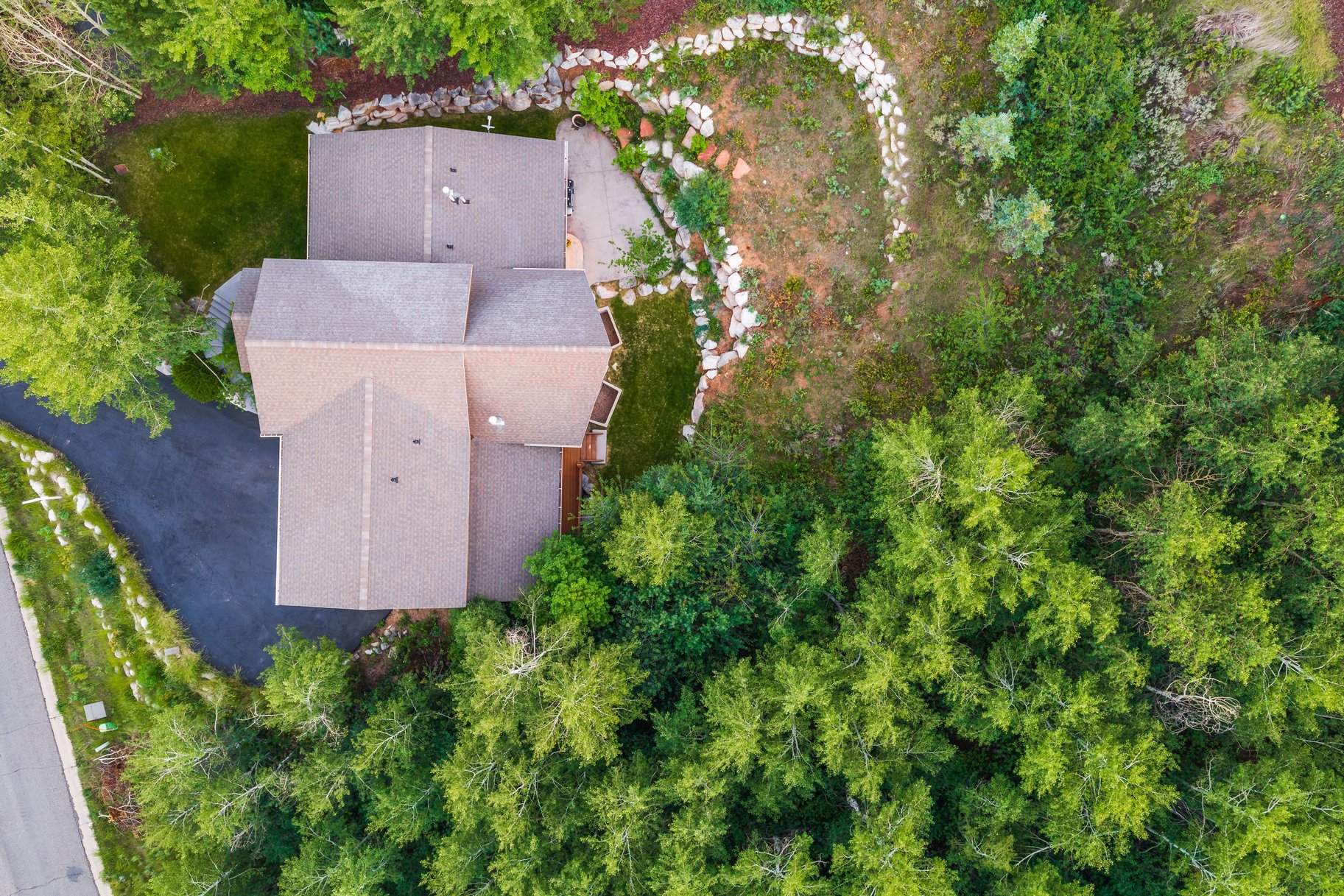  Mountain Contemporary Retreat Among the Trees in Lower Pinebrook - 物件實景