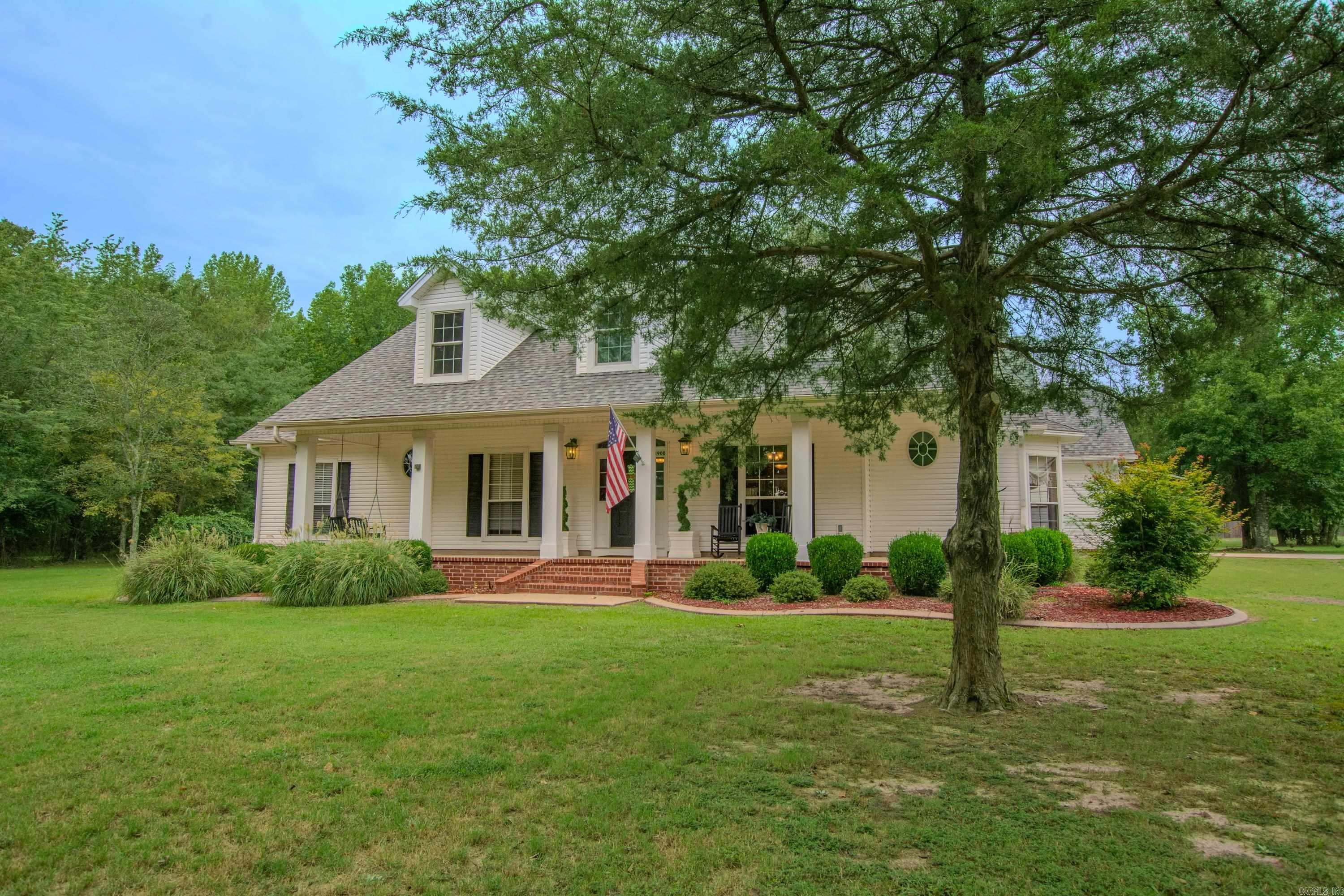 Benton, Arkansas, 72019, United States, 4 Bedrooms Bedrooms, ,4 BathroomsBathrooms,Residential,For Sale,1932840