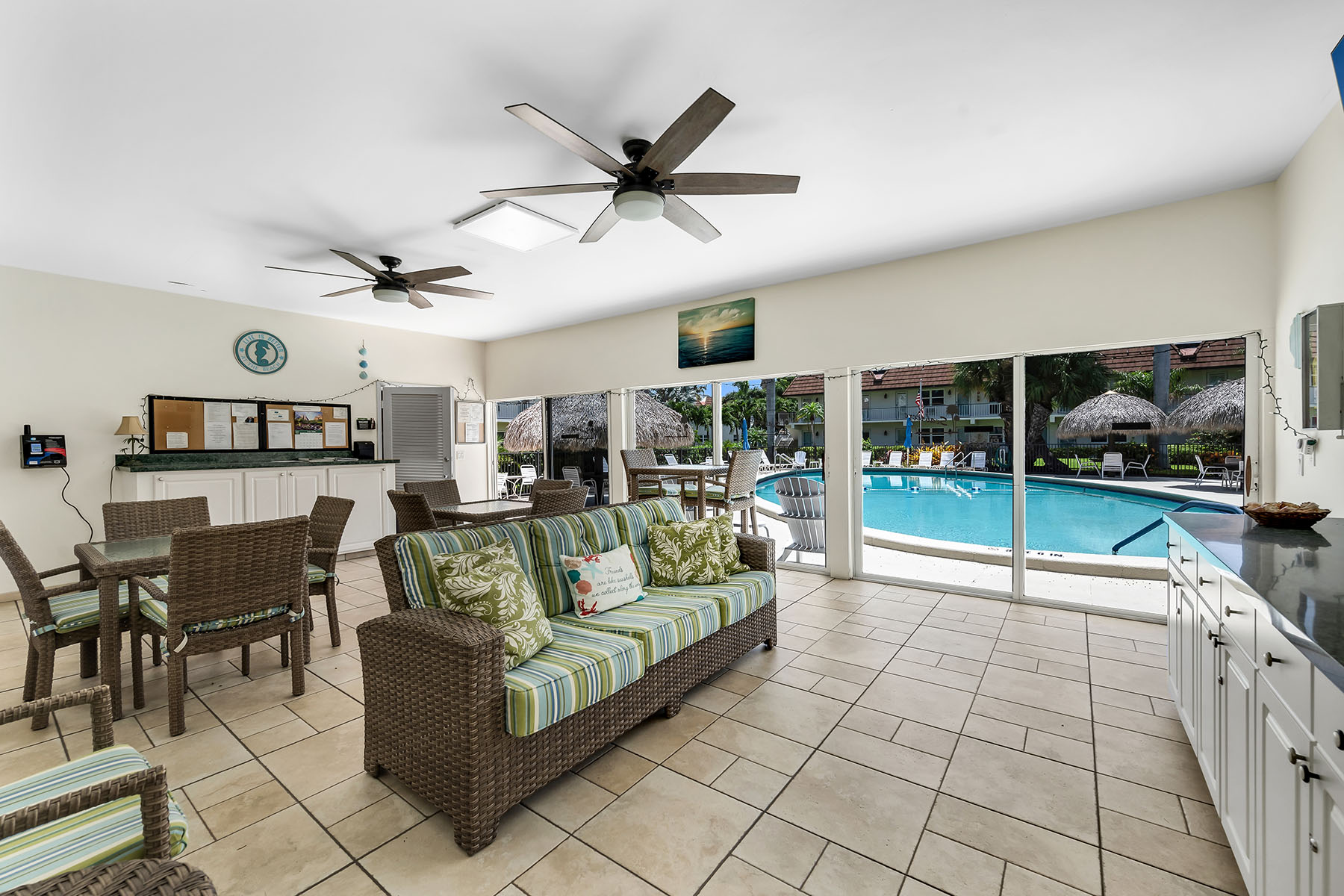  MARCO ISLAND - SEABREEZE CONDO - 物件實景