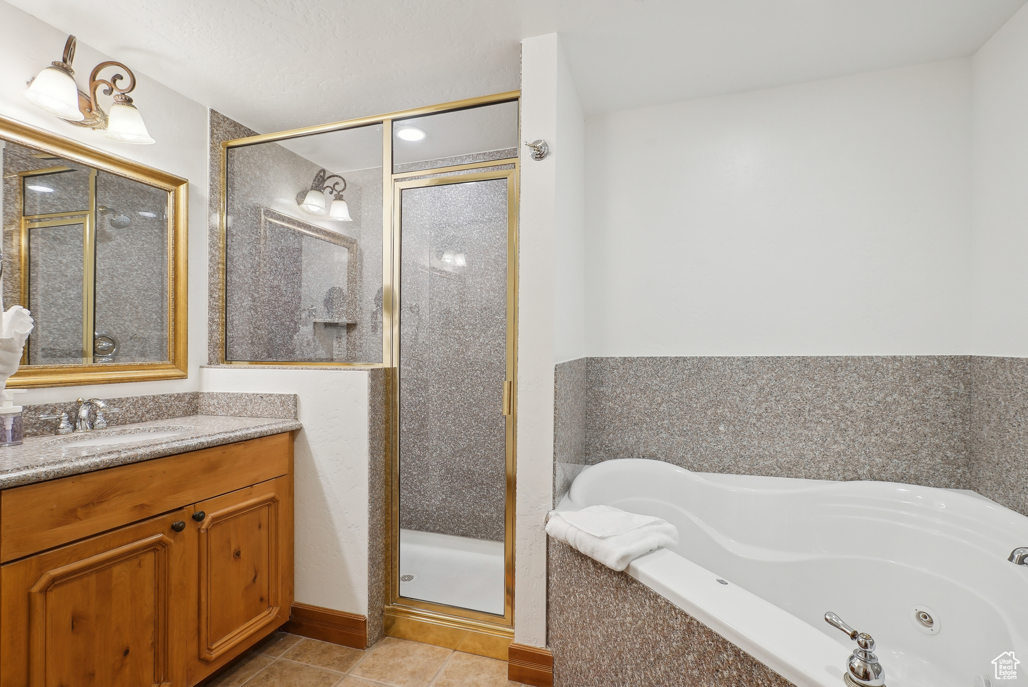 Midway, Utah, 84049, United States, 3 Bedrooms Bedrooms, ,3 BathroomsBathrooms,Residential,For Sale,1827557