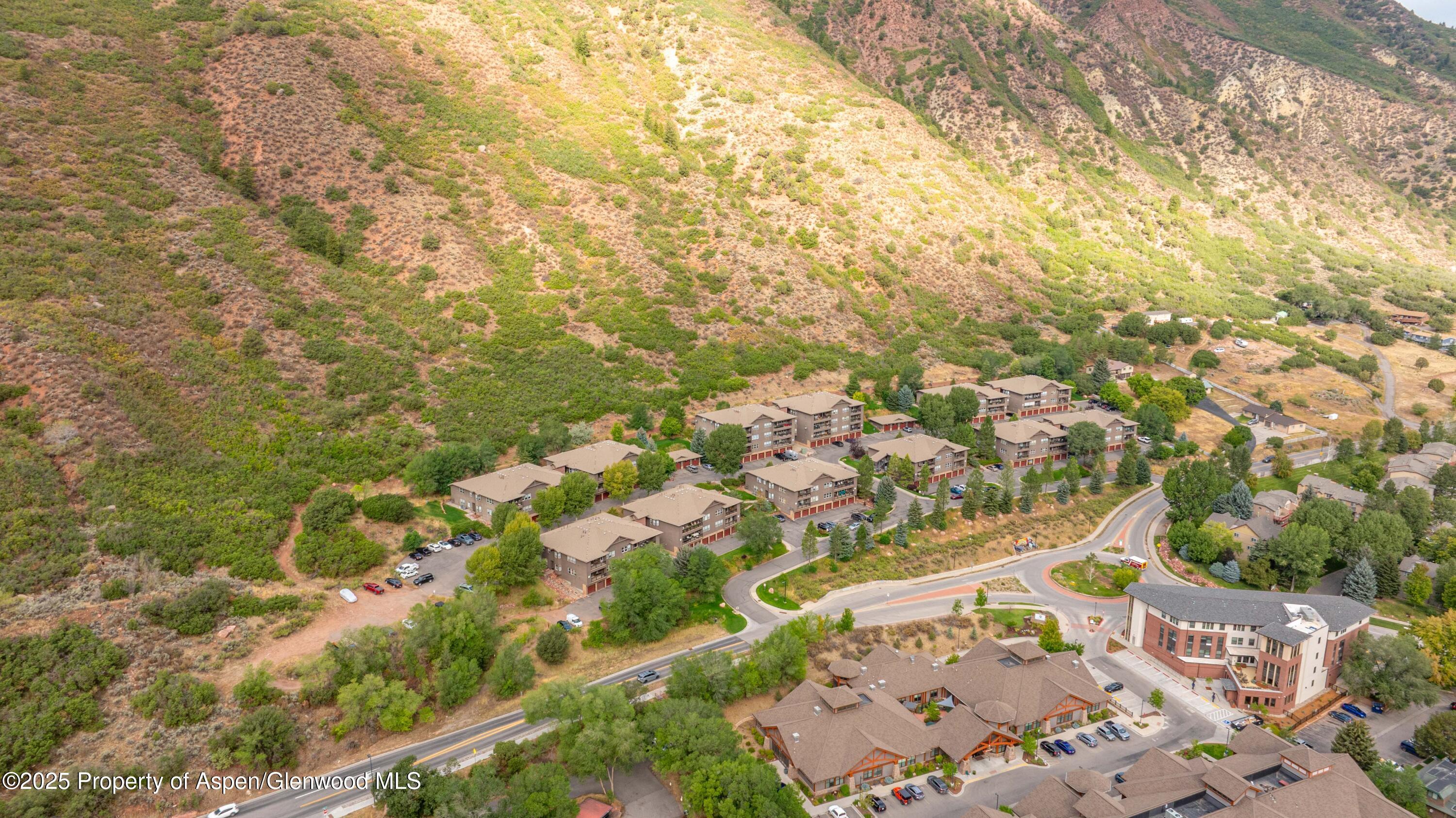 Glenwood Springs, Colorado, 81601, United States, 3 Bedrooms Bedrooms, ,2 BathroomsBathrooms,Residential,For Sale,1795140