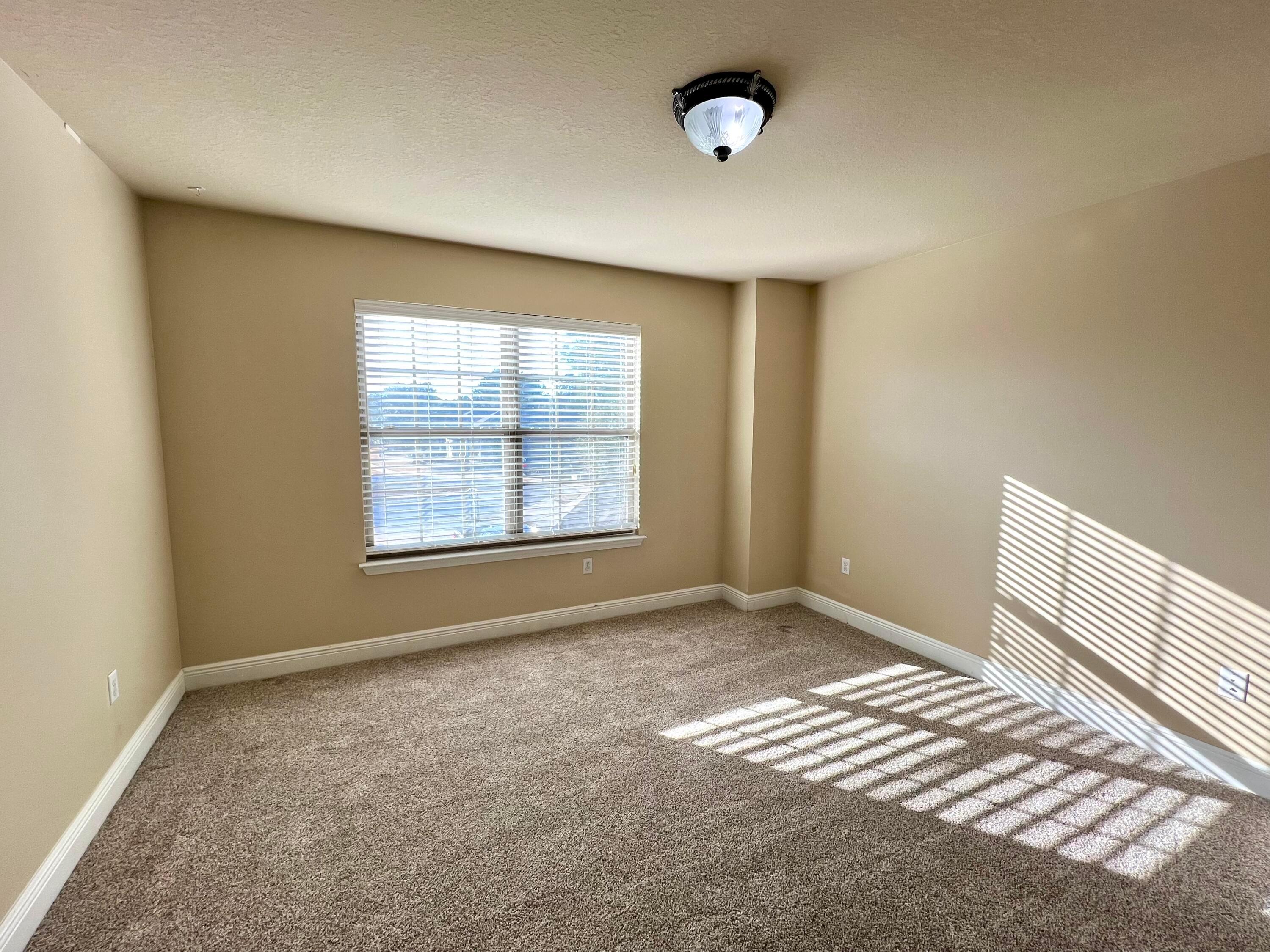 Freeport, Florida, 32439, United States, 6 Bedrooms Bedrooms, ,4 BathroomsBathrooms,Residential,For Sale,1935687