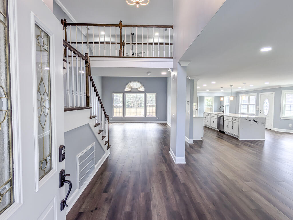 Moncks Corner, South Carolina, 29461, United States, 4 Bedrooms Bedrooms, ,3 BathroomsBathrooms,Residential,For Sale,1986405