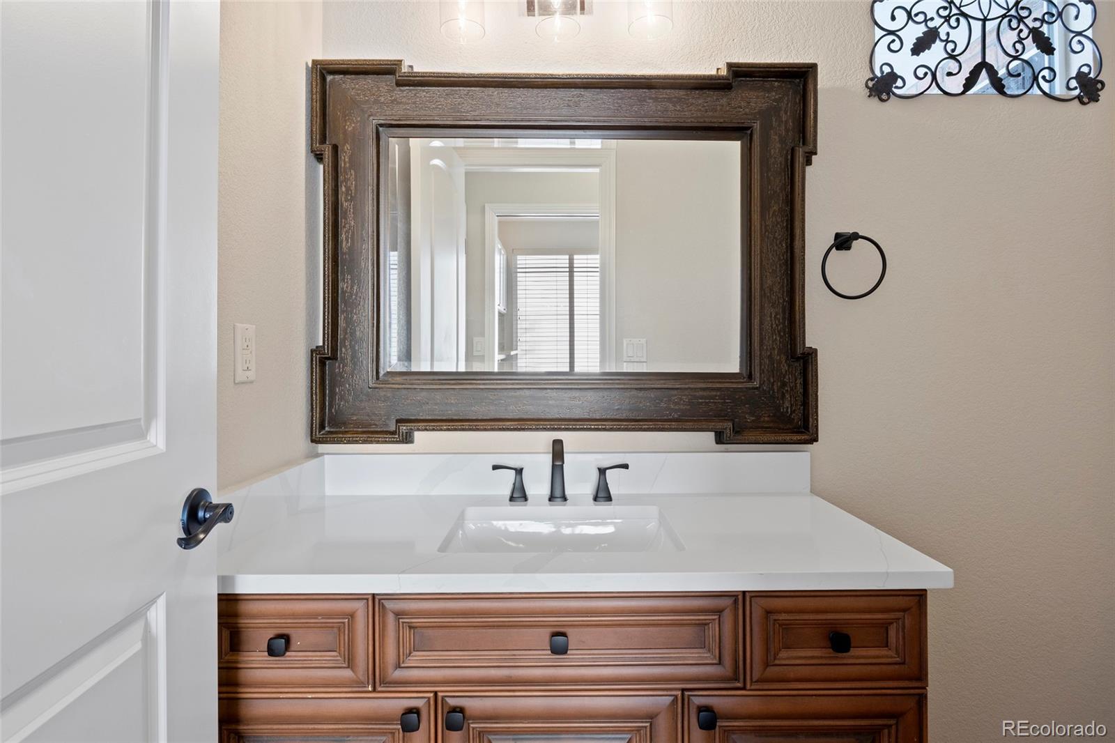 Castle Pines, Colorado, 80108, United States, 5 Bedrooms Bedrooms, ,4 BathroomsBathrooms,Residential,For Sale,2002261