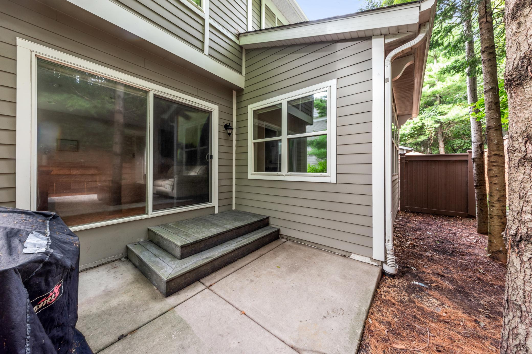 Deephaven, Minnesota, 55391, United States, 3 Bedrooms Bedrooms, ,3 BathroomsBathrooms,Residential,For Sale,1919840