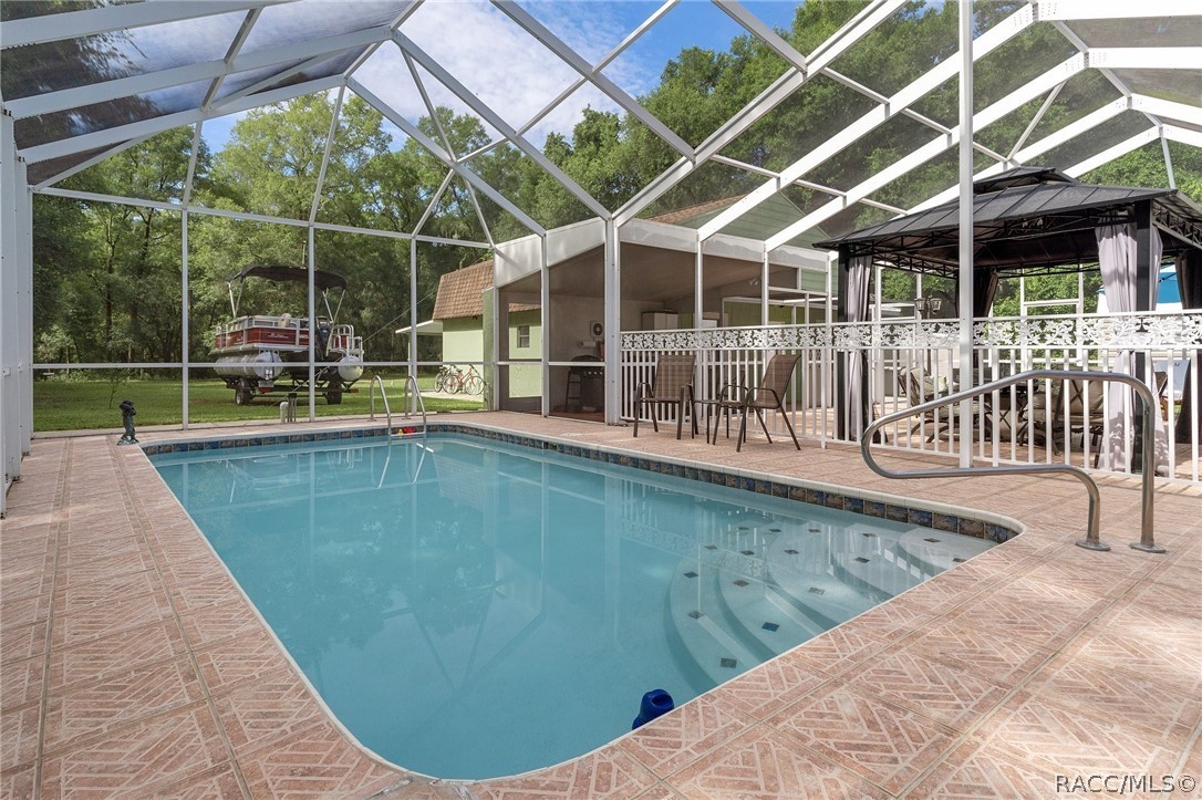 Dunnellon, Florida, 34431, United States, 4 Bedrooms Bedrooms, ,2 BathroomsBathrooms,Residential,For Sale,1920438