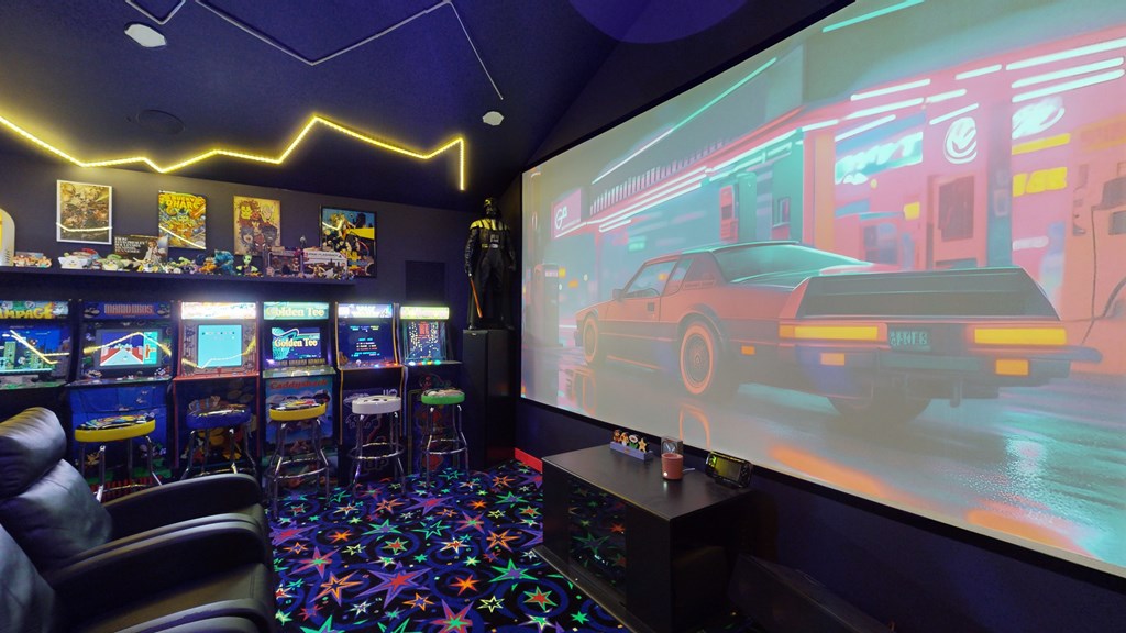 Ellijay, Georgia, 30536, United States, 5 Bedrooms Bedrooms, ,3 BathroomsBathrooms,Residential,For Sale,1982732