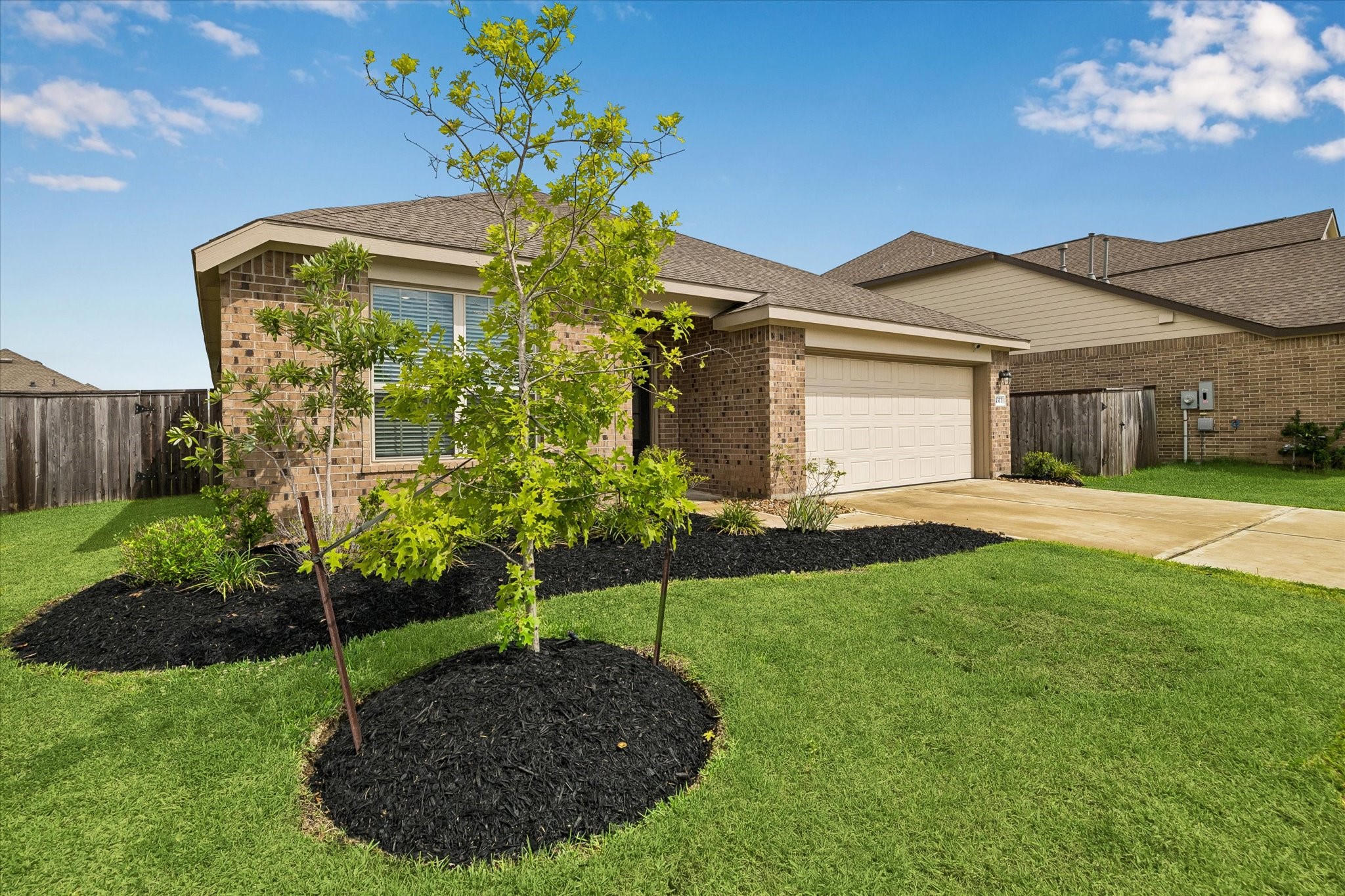  4311 Cedar Ash Drive - 物件實景
