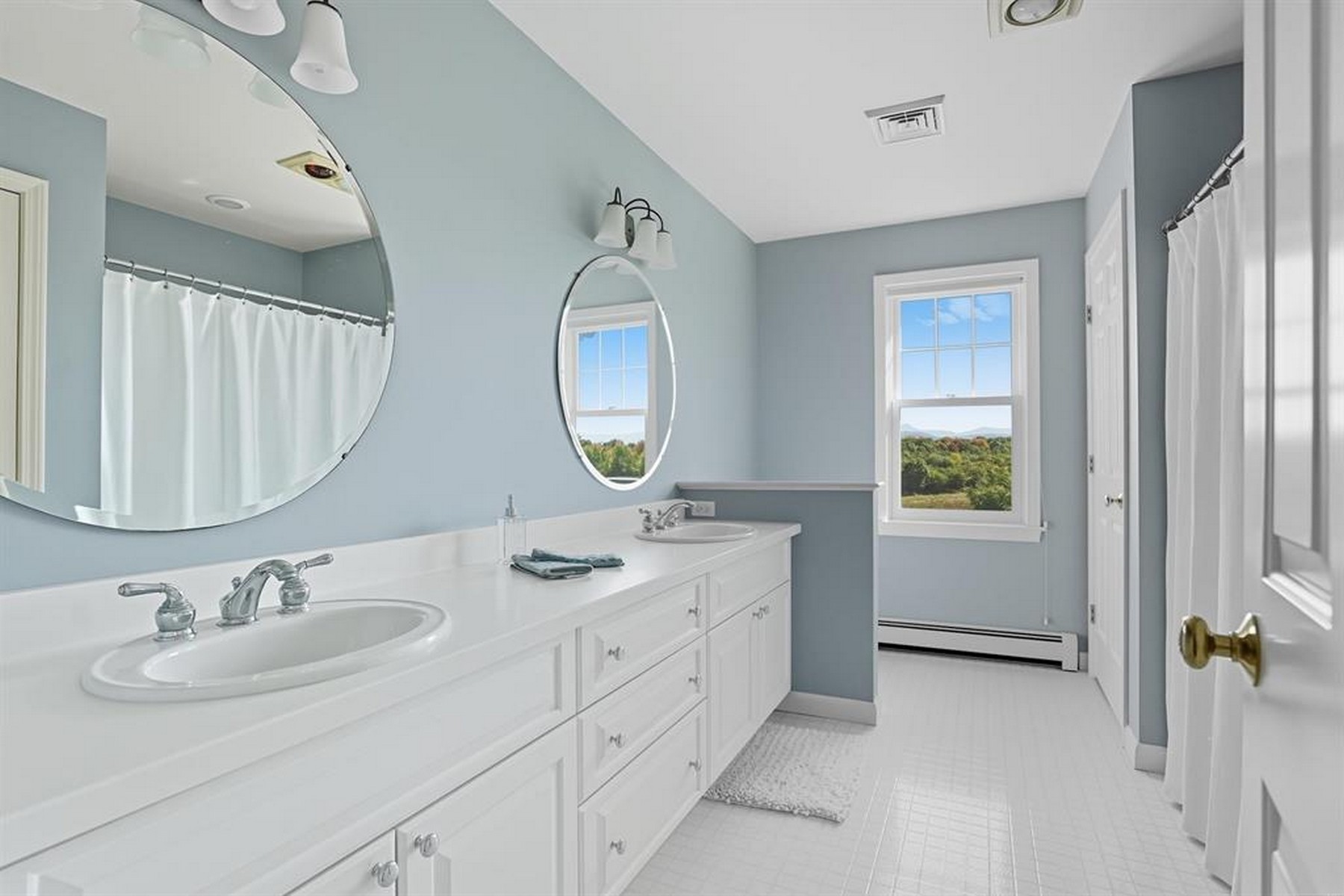  6 Luke Lane - 物件實景