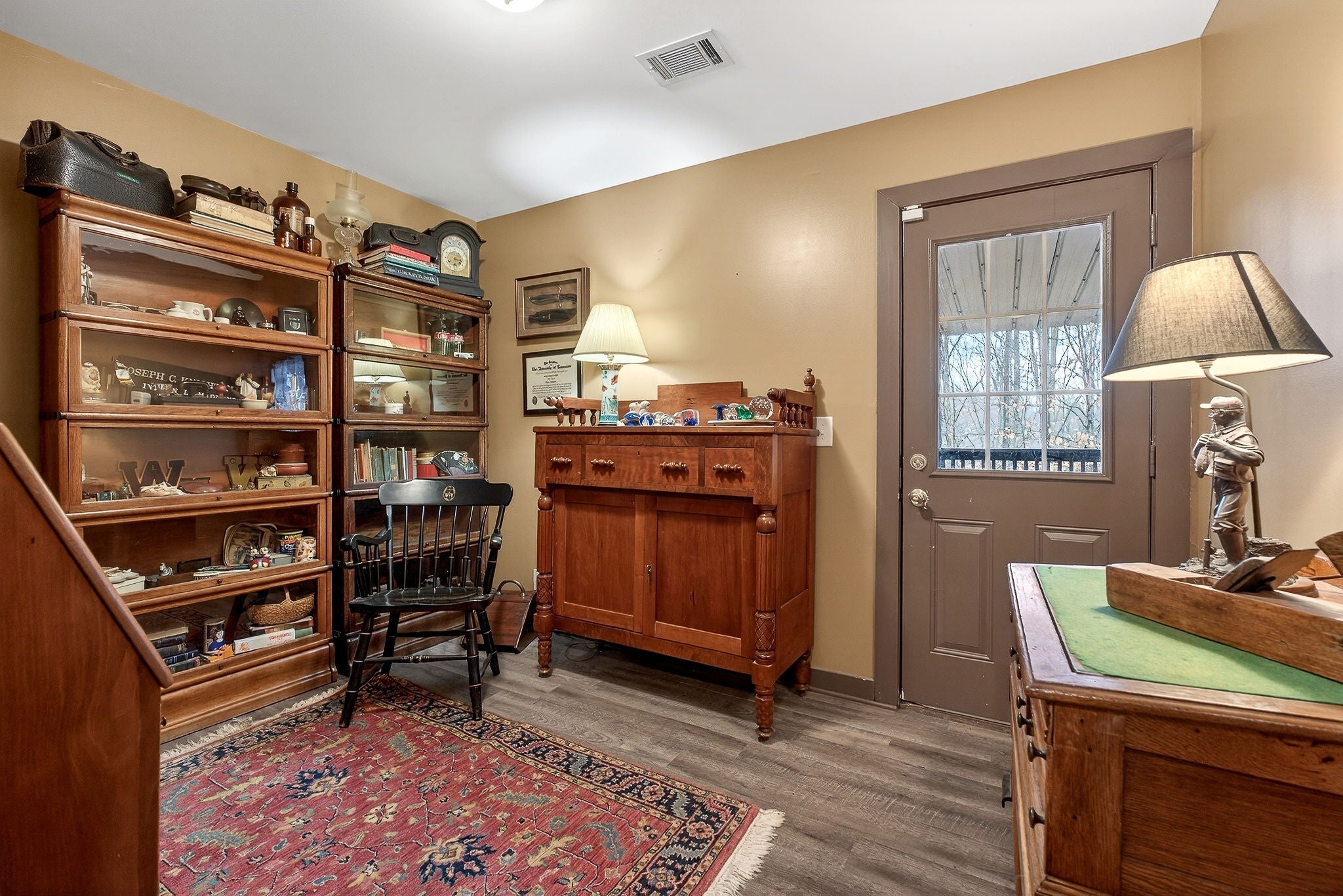 Smithville, Tennessee, 37166, United States, 4 Bedrooms Bedrooms, ,3 BathroomsBathrooms,Residential,For Sale,2008233