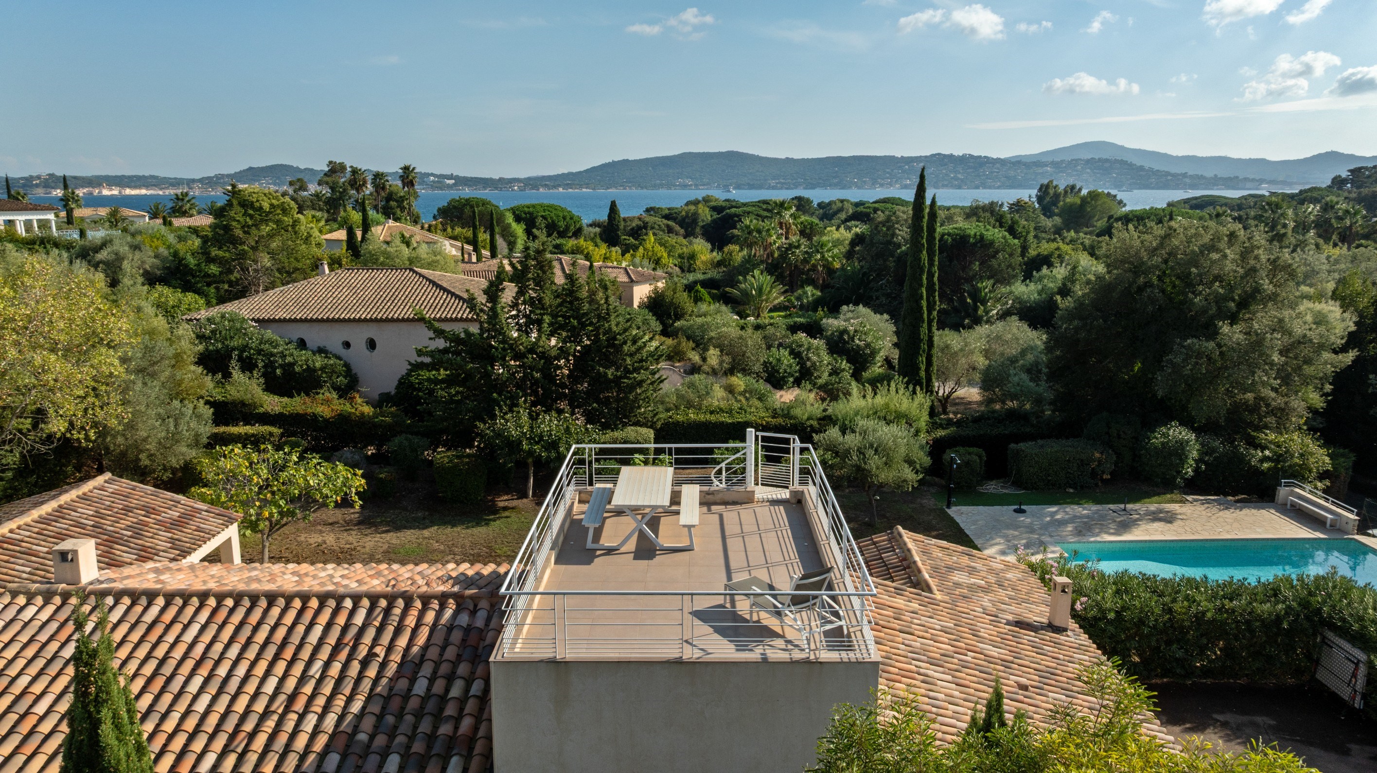  GRIMAUD - SECURED ESTATE -  WALKING DISTANCE TO THE SEA - 物件實景