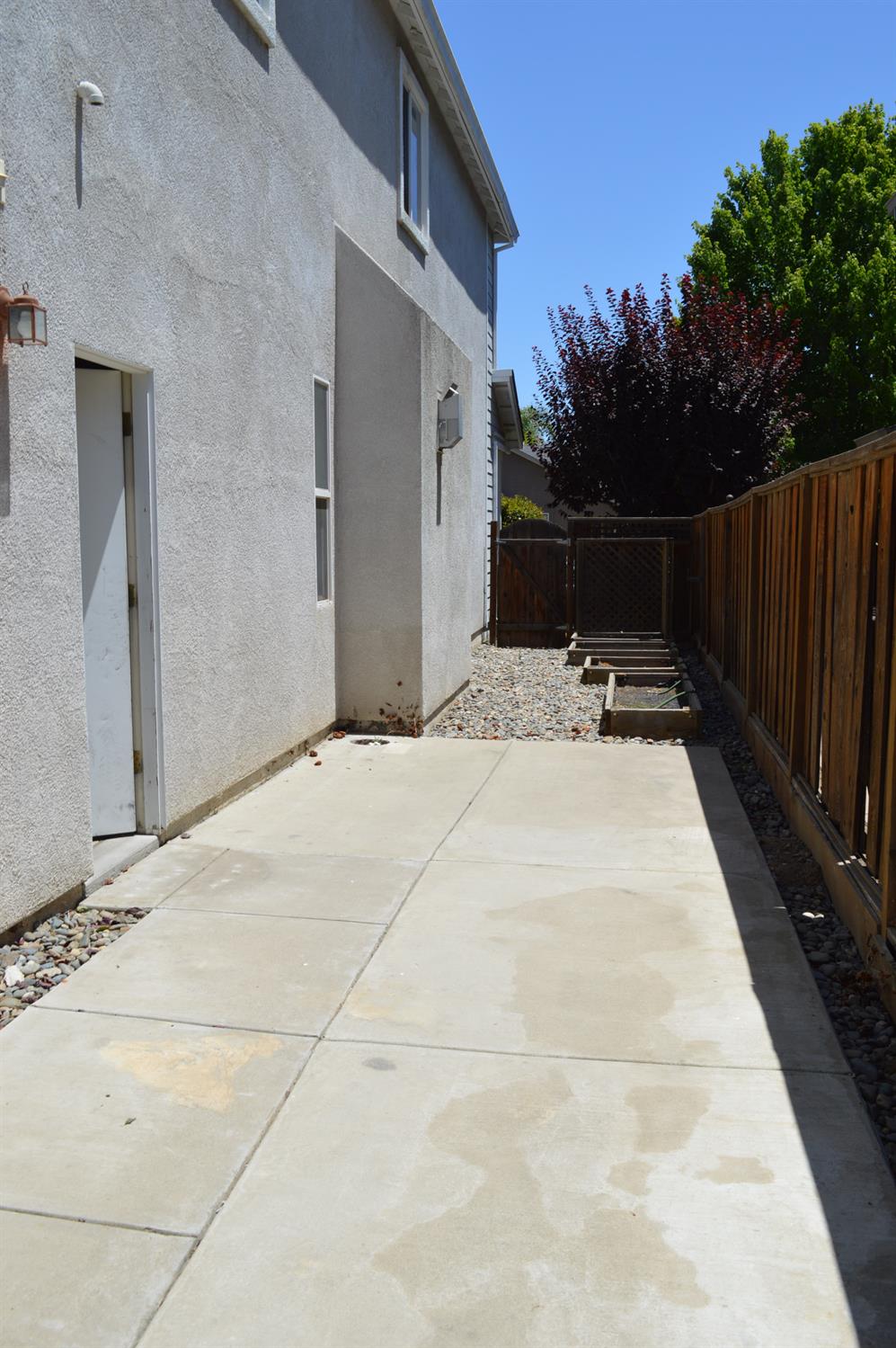 Turlock, California, 95382, United States, 3 Bedrooms Bedrooms, ,2 BathroomsBathrooms,Residential,For Sale,1992840