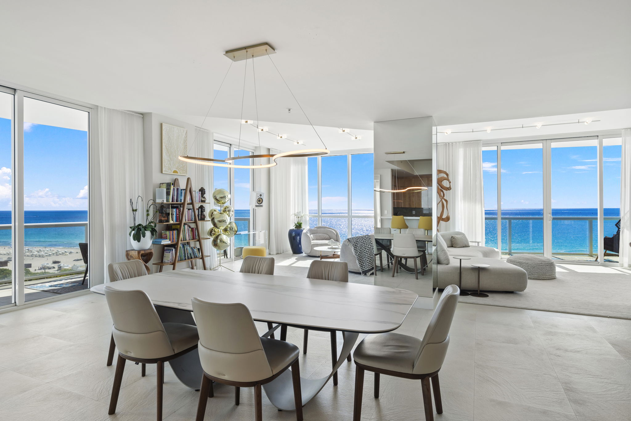  50 S Pointe Dr, Miami Beach, FL, 33139 - 物件實景