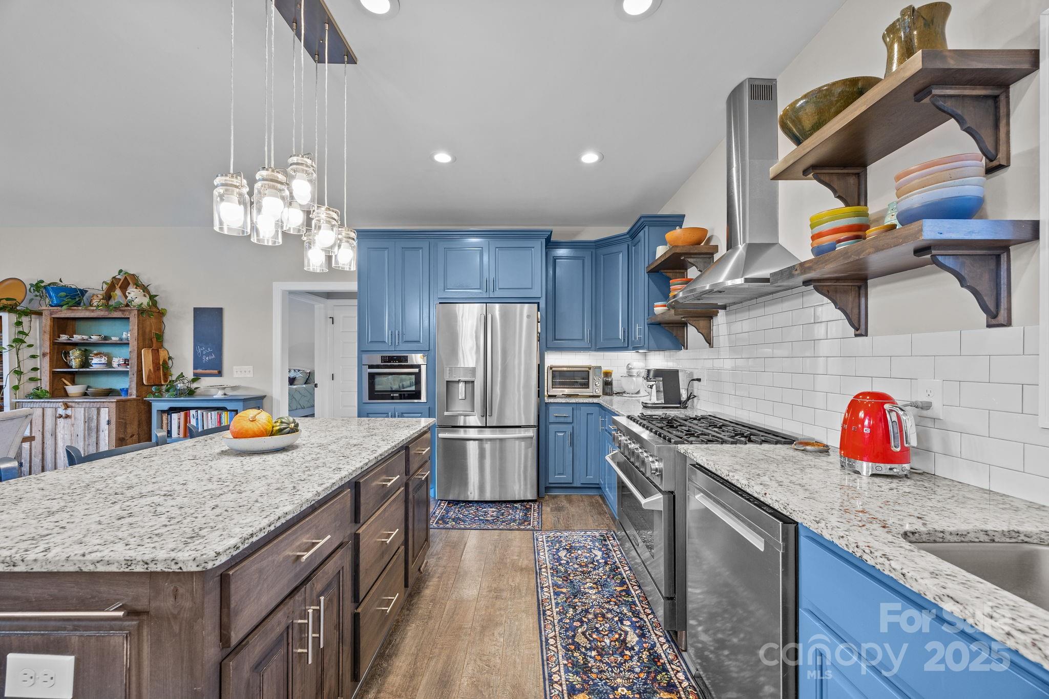Weaverville, North Carolina, 28787, United States, 4 Bedrooms Bedrooms, ,4 BathroomsBathrooms,Residential,For Sale,1947995