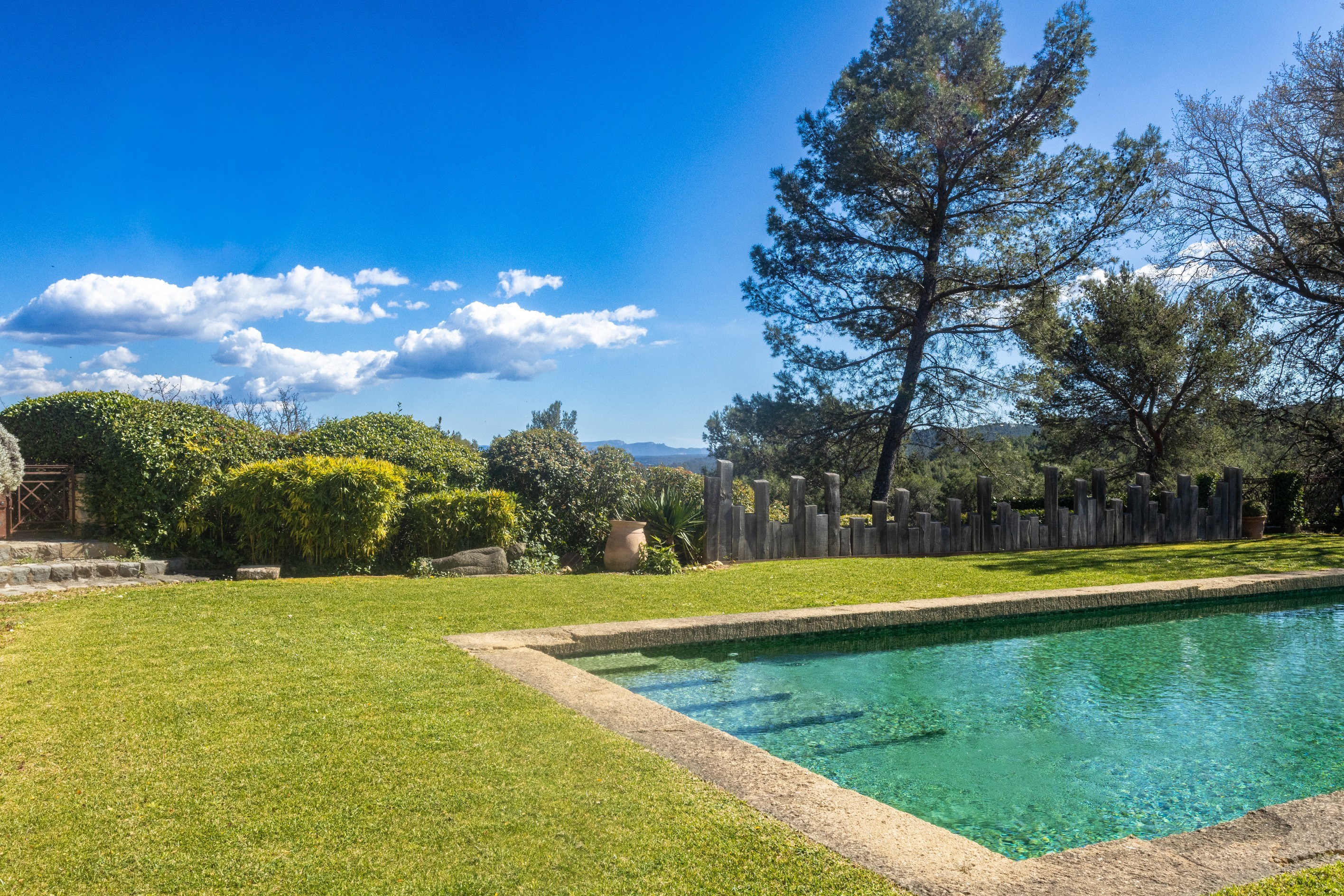  Route de Cézanne – Exceptional Provençal Bastide Estate with Panoramic Views on… - 物件實景