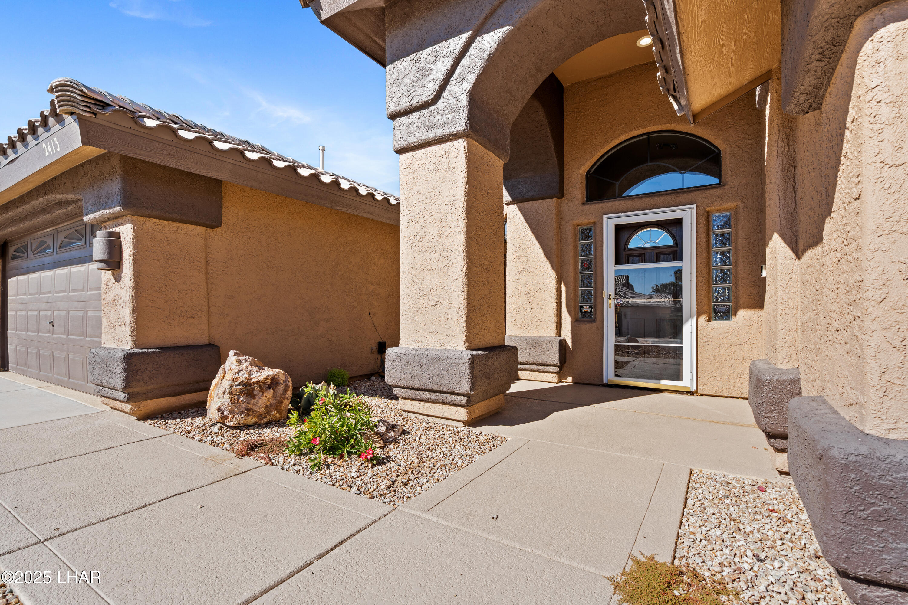 Lake Havasu City, Arizona, 86404, United States, 3 Bedrooms Bedrooms, ,Residential,For Sale,1988180