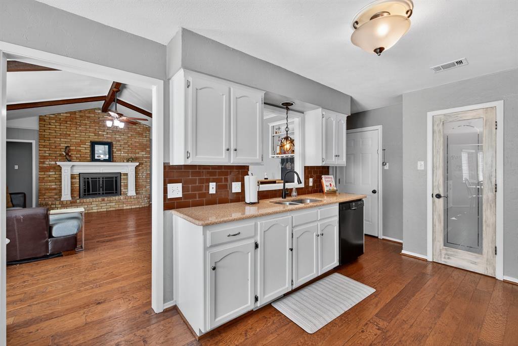 Trophy Club, Texas, 76262, United States, 4 Bedrooms Bedrooms, ,3 BathroomsBathrooms,Residential,For Sale,1992869