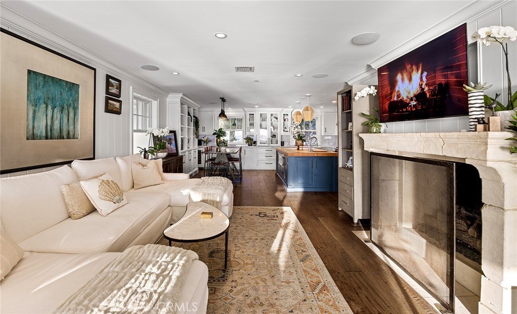 Dana Point, California, 92624, United States, 4 Bedrooms Bedrooms, ,5 BathroomsBathrooms,Residential,For Sale,1739161