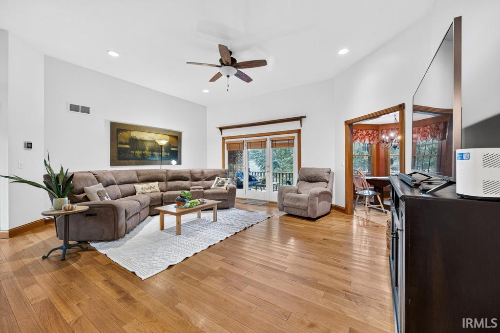 Inverness Dr, Newburgh, IN 47630 #1