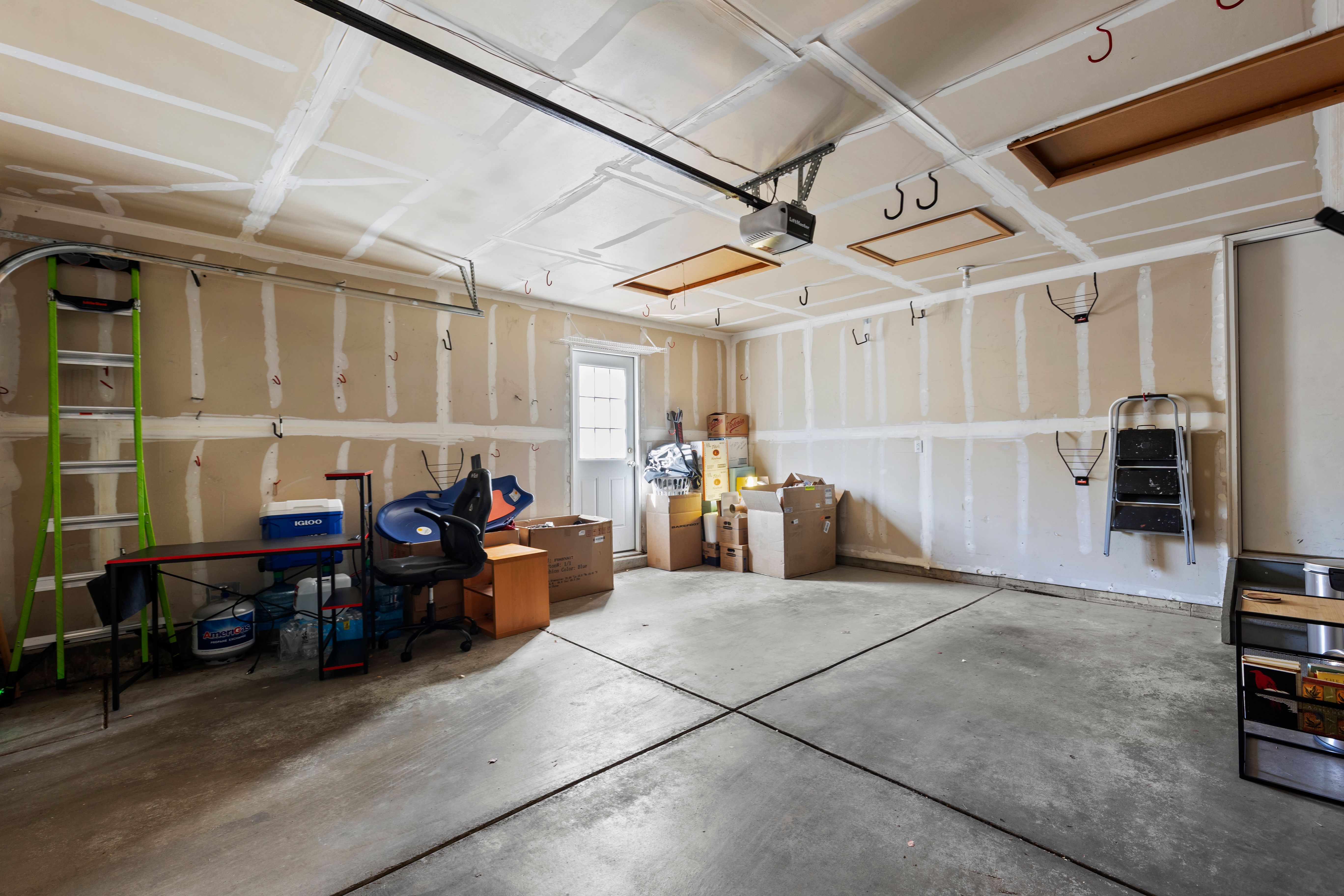  PRIME LOWRY LOCATION  UPDATED & METICULOUSLY MAINTAINED - 物件實景