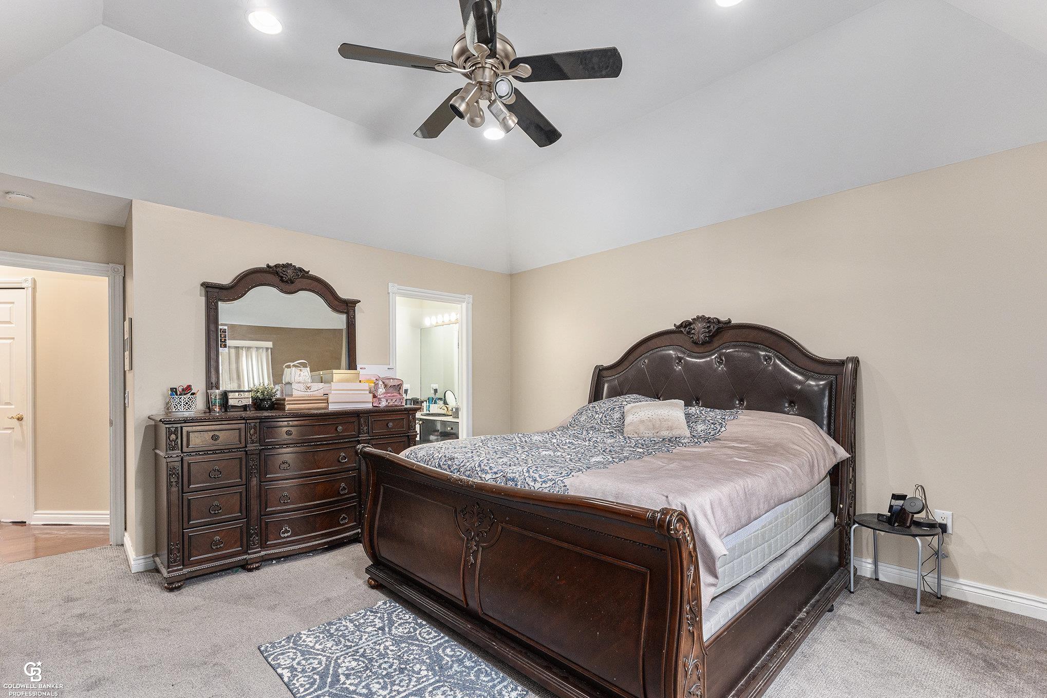 Macomb, Michigan, 48044, United States, 3 Bedrooms Bedrooms, ,3 BathroomsBathrooms,Residential,For Sale,1919570