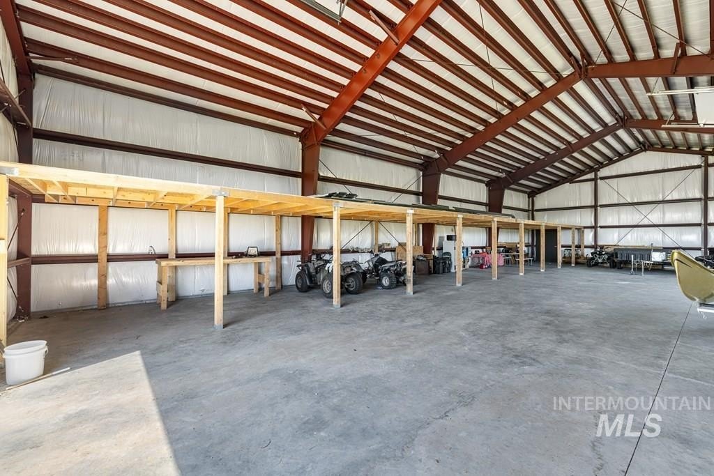 Donnelly, Idaho, 83615, United States, ,Residential,For Sale,1772260