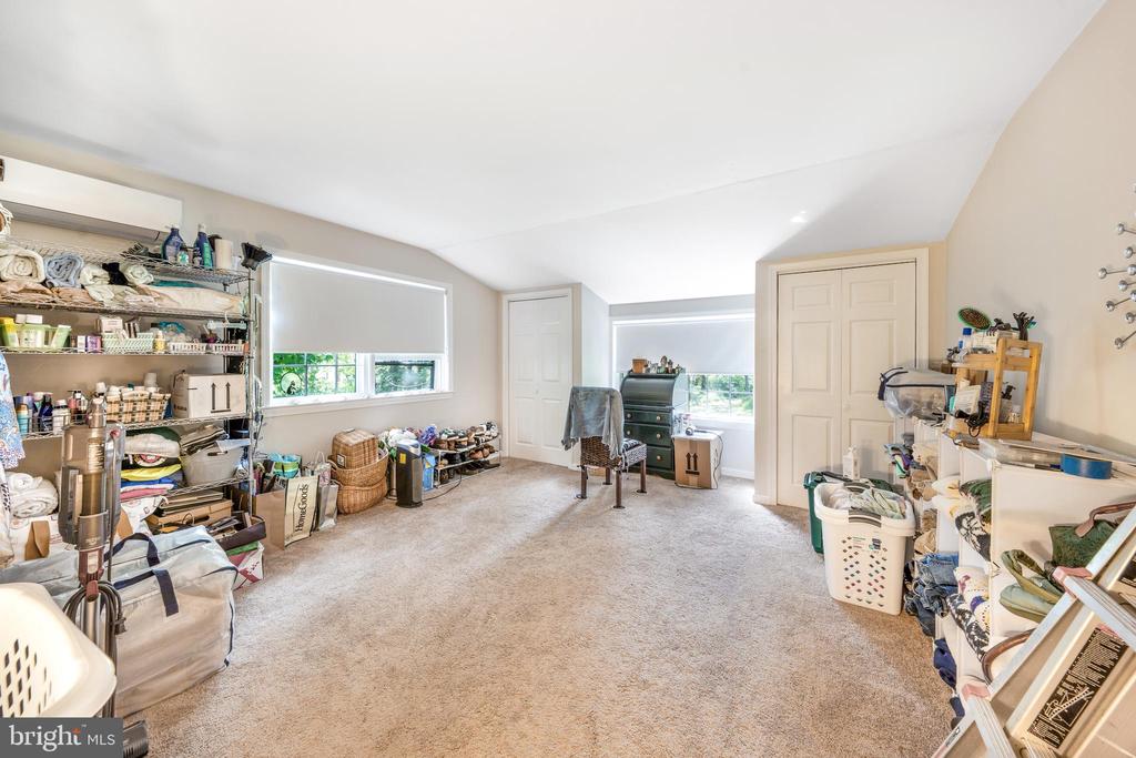 Newtown, Pennsylvania, 18940, United States, 4 Bedrooms Bedrooms, ,4 BathroomsBathrooms,Residential,For Sale,1995554