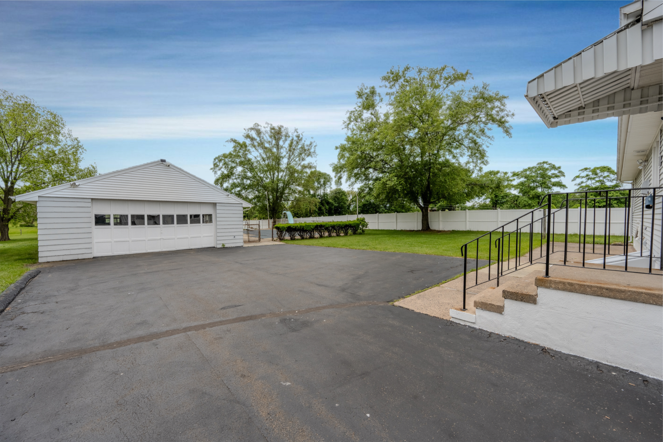 new haven, Connecticut, 06512, United States, 5 Bedrooms Bedrooms, ,3 BathroomsBathrooms,Residential,For Sale,1881778