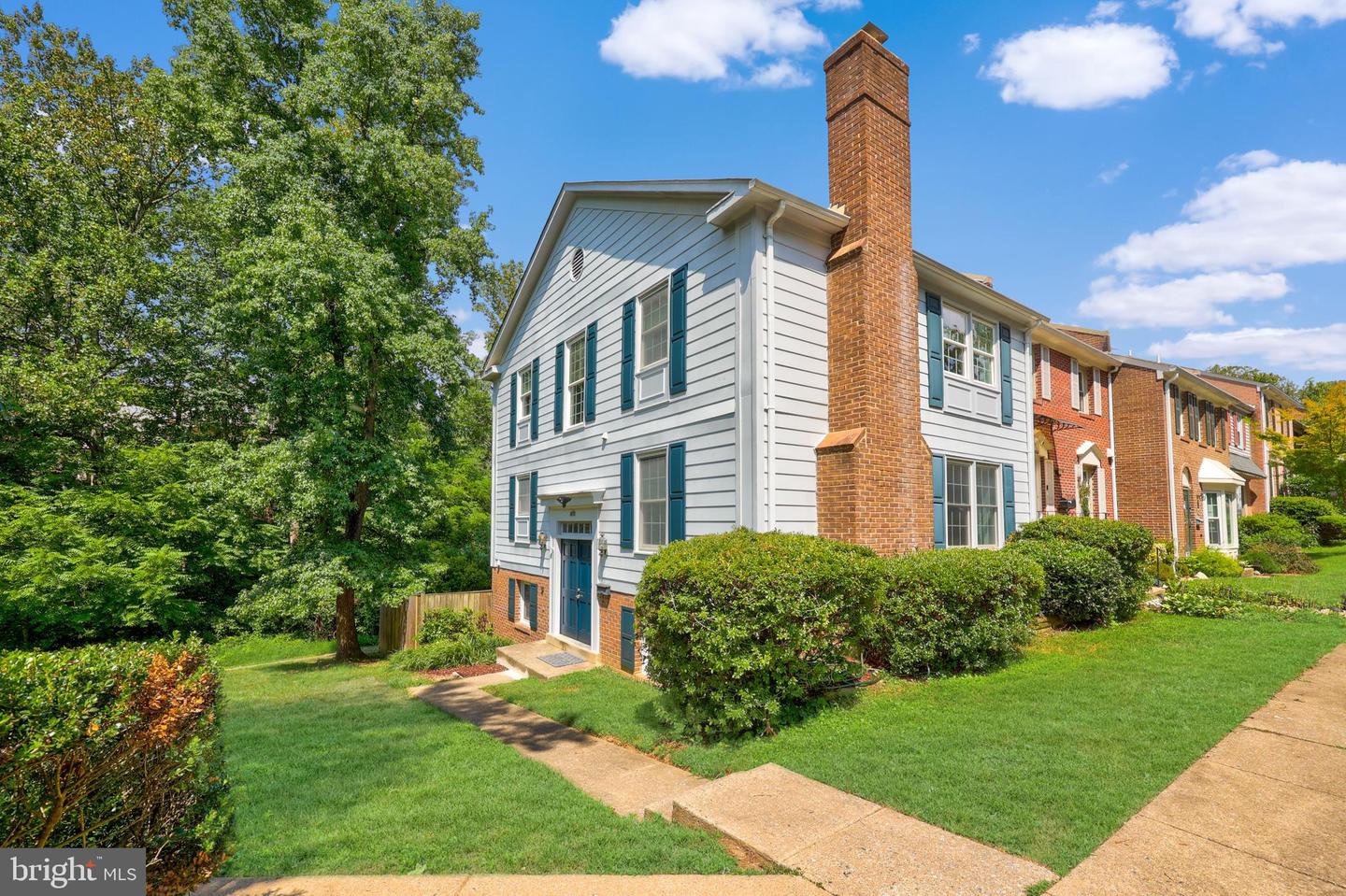 Springfield, Virginia, 22153, United States, 4 Bedrooms Bedrooms, ,4 BathroomsBathrooms,Residential,For Sale,1917317