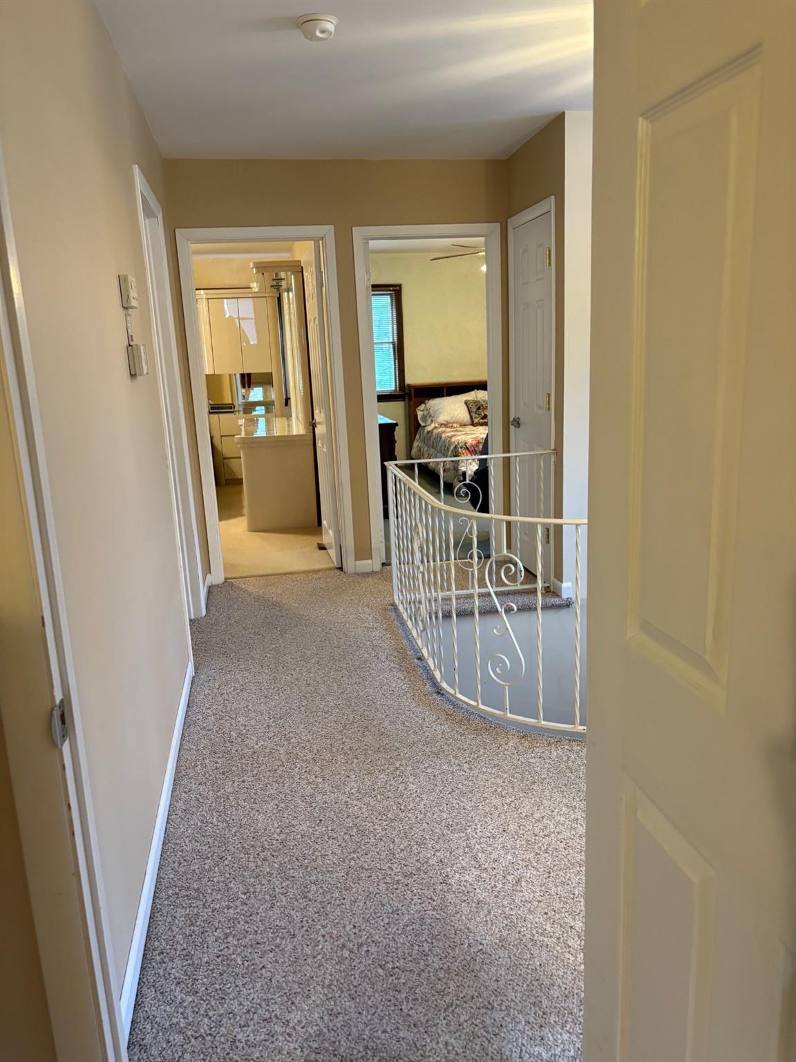 Hauppauge, New York, 11788, United States, 4 Bedrooms Bedrooms, ,3 BathroomsBathrooms,Residential,For Sale,1924109