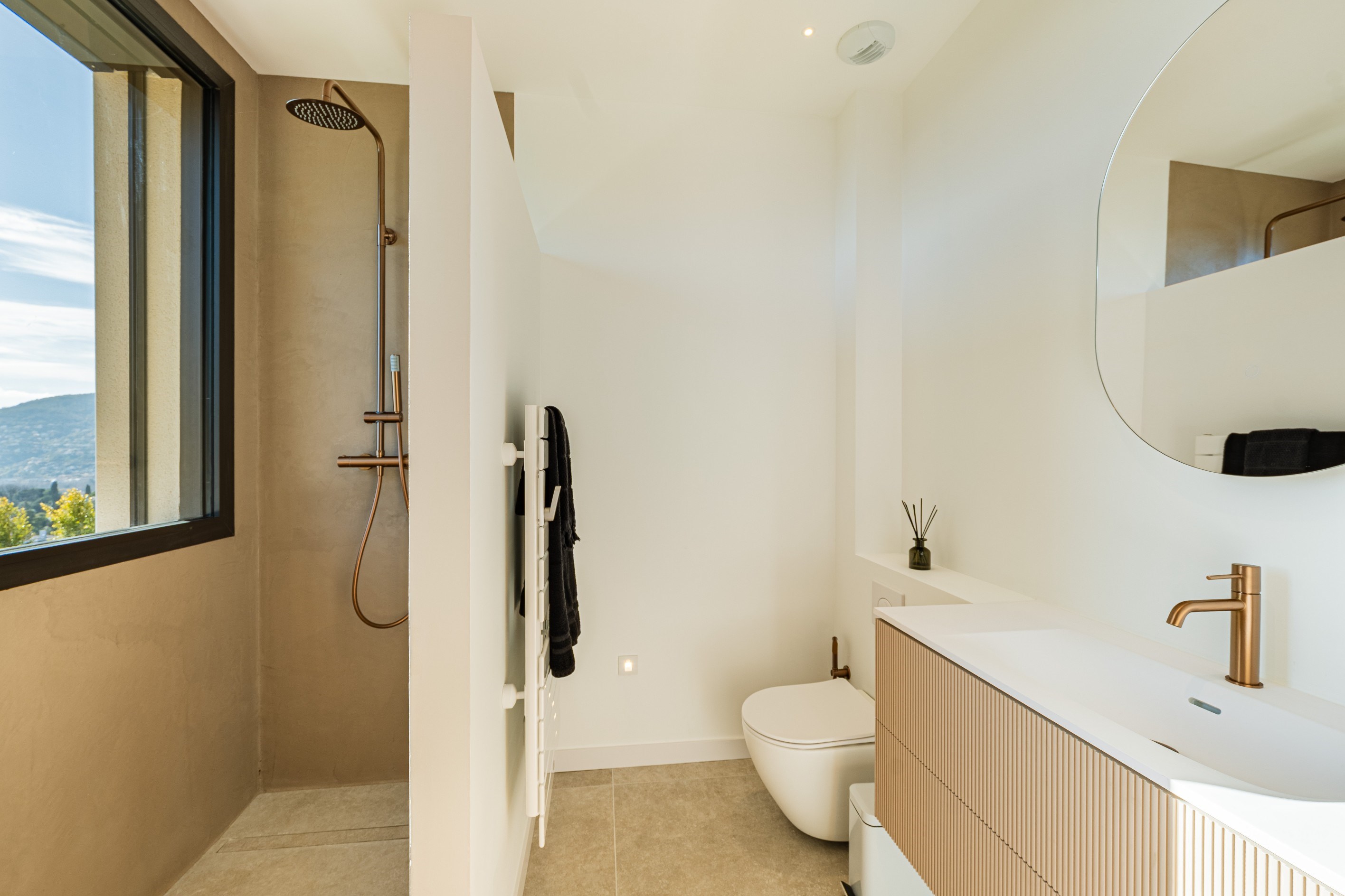  Mougins, private estate for sale, 533 sqm, panoramic views, guest house and 2.2… - 物件實景