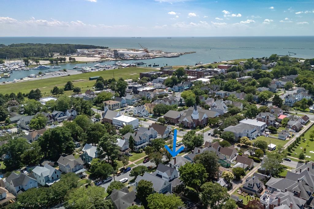 Cape Charles, Virginia, 23310, United States, 3 Bedrooms Bedrooms, ,3 BathroomsBathrooms,Residential,For Sale,1875371