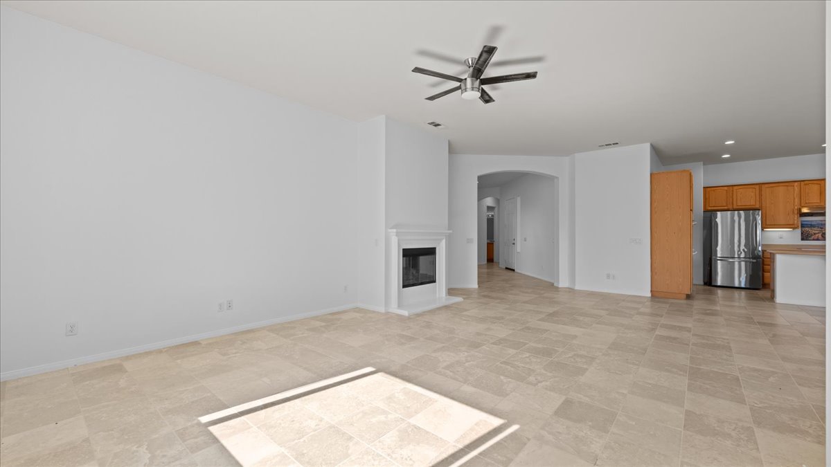 Beaumont, California, 92223, United States, 2 Bedrooms Bedrooms, ,3 BathroomsBathrooms,Residential,For Sale,1931673