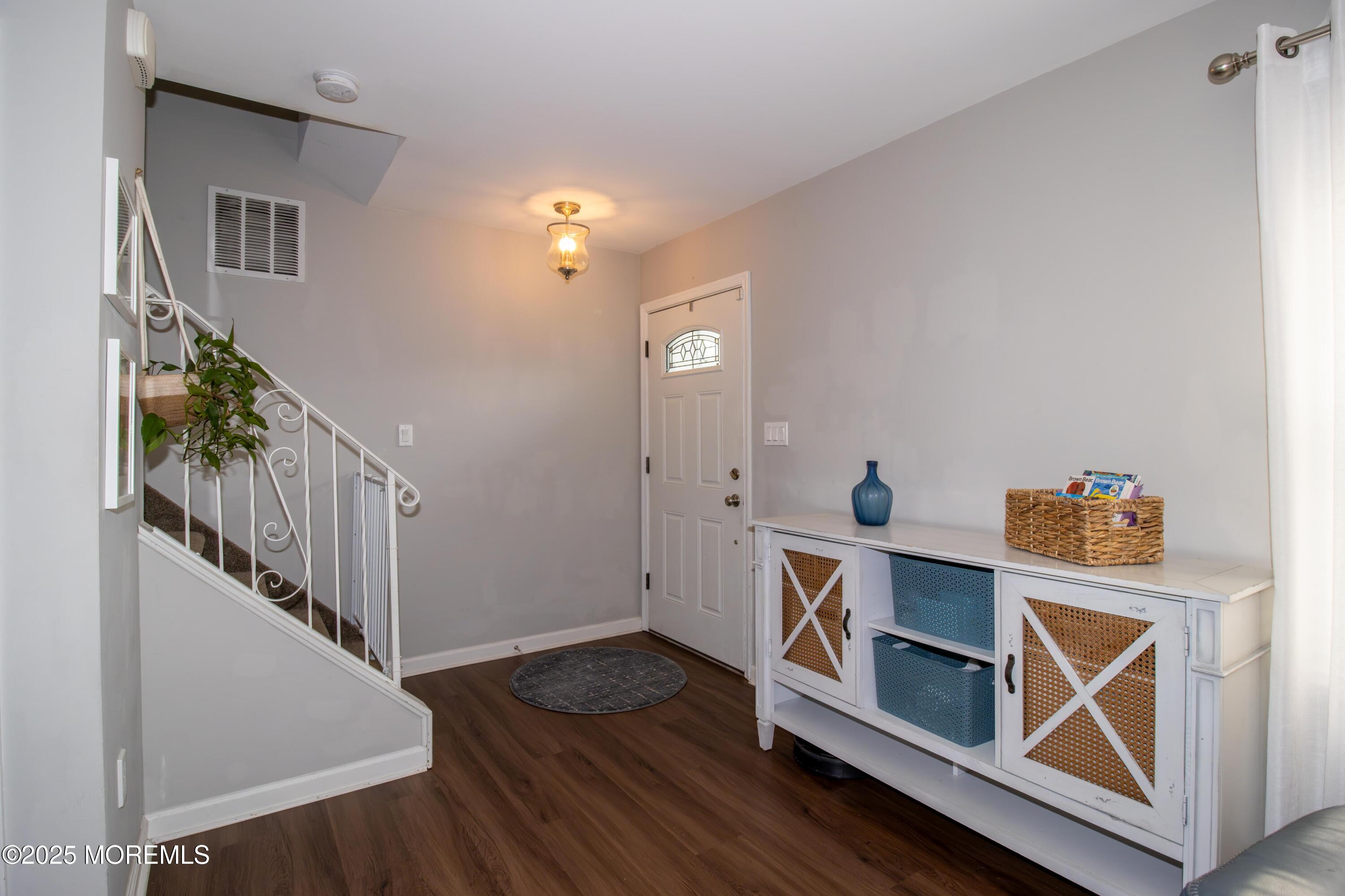 Brick, New Jersey, 08724, United States, 3 Bedrooms Bedrooms, ,2 BathroomsBathrooms,Residential,For Sale,1881353