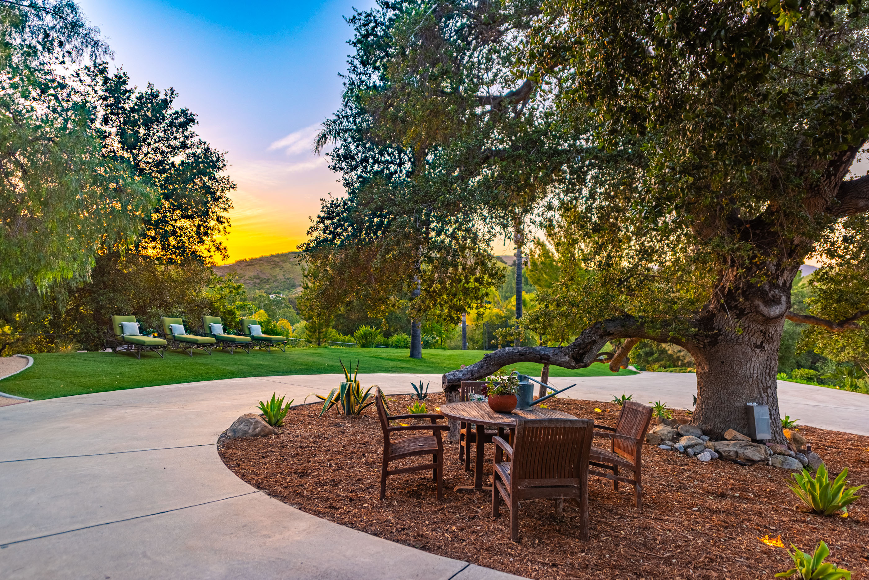  6110 Colodny Drive, Agoura Hills - 物件實景
