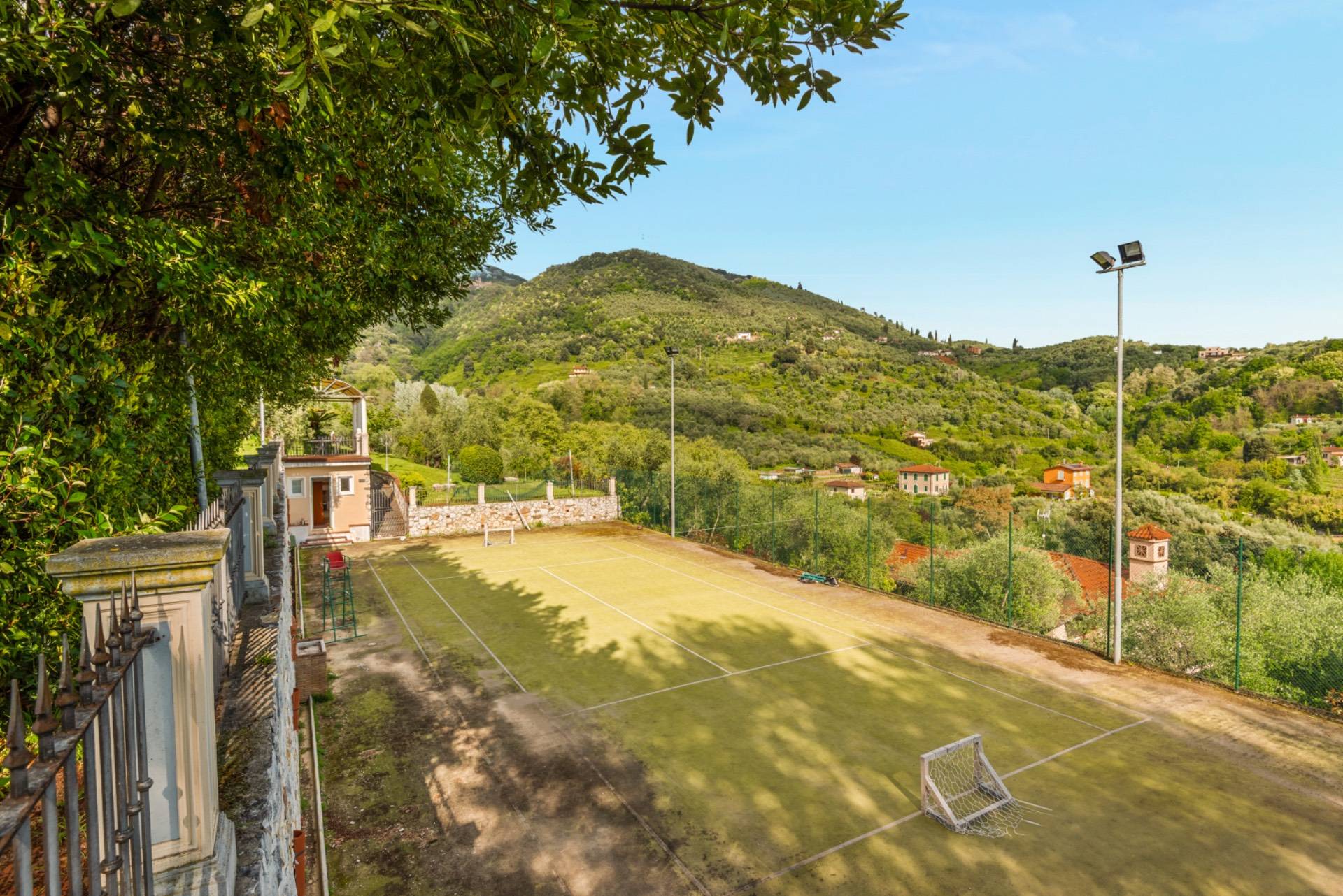 Pietrasanta, Lucca, 55045, IT, 3 Bedrooms Bedrooms, ,3 BathroomsBathrooms,Residential,For Sale,1903530