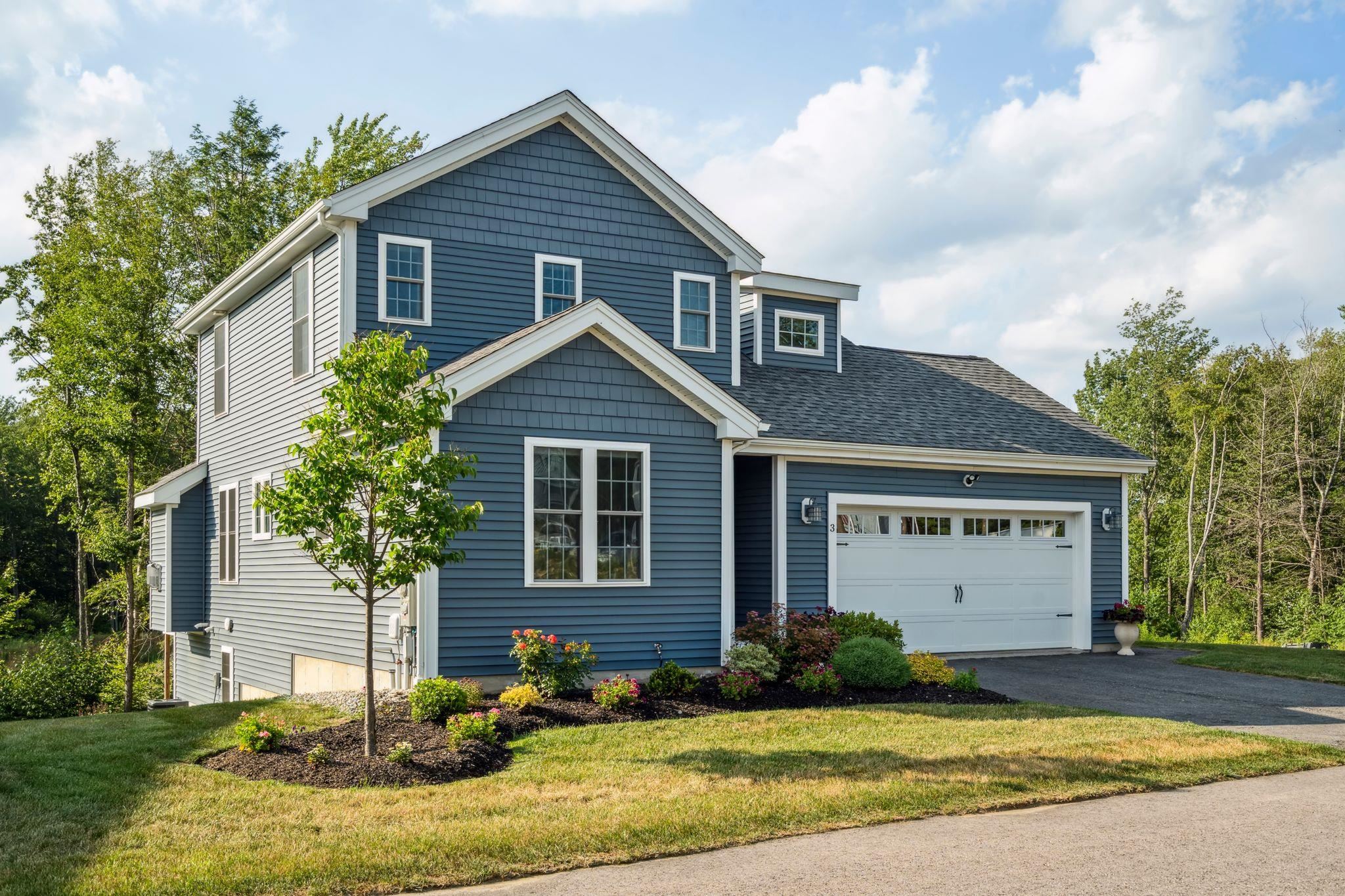 Greenville, New Hampshire, 03048, United States, 3 Bedrooms Bedrooms, ,1 BathroomBathrooms,Residential,For Sale,1895498