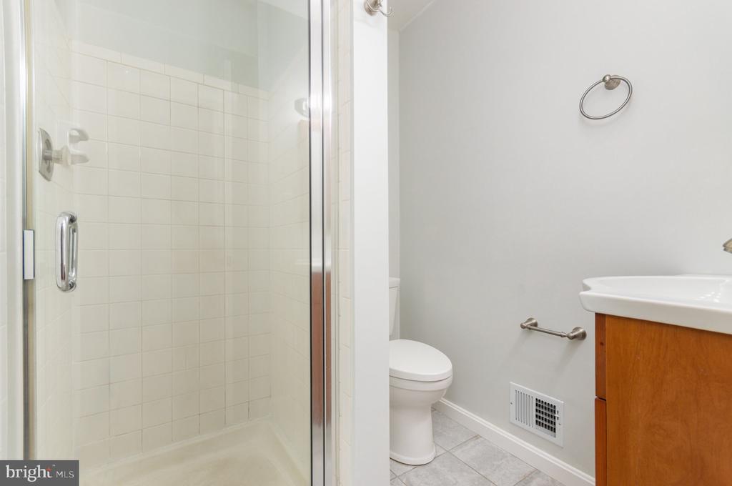 Manassas, Virginia, 20112, United States, 4 Bedrooms Bedrooms, ,3 BathroomsBathrooms,Residential,For Sale,1977190