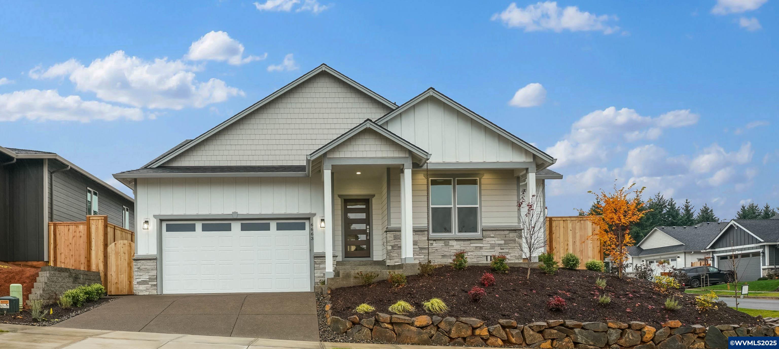 Salem, Oregon, 97306, United States, 4 Bedrooms Bedrooms, ,2 BathroomsBathrooms,Residential,For Sale,1994686