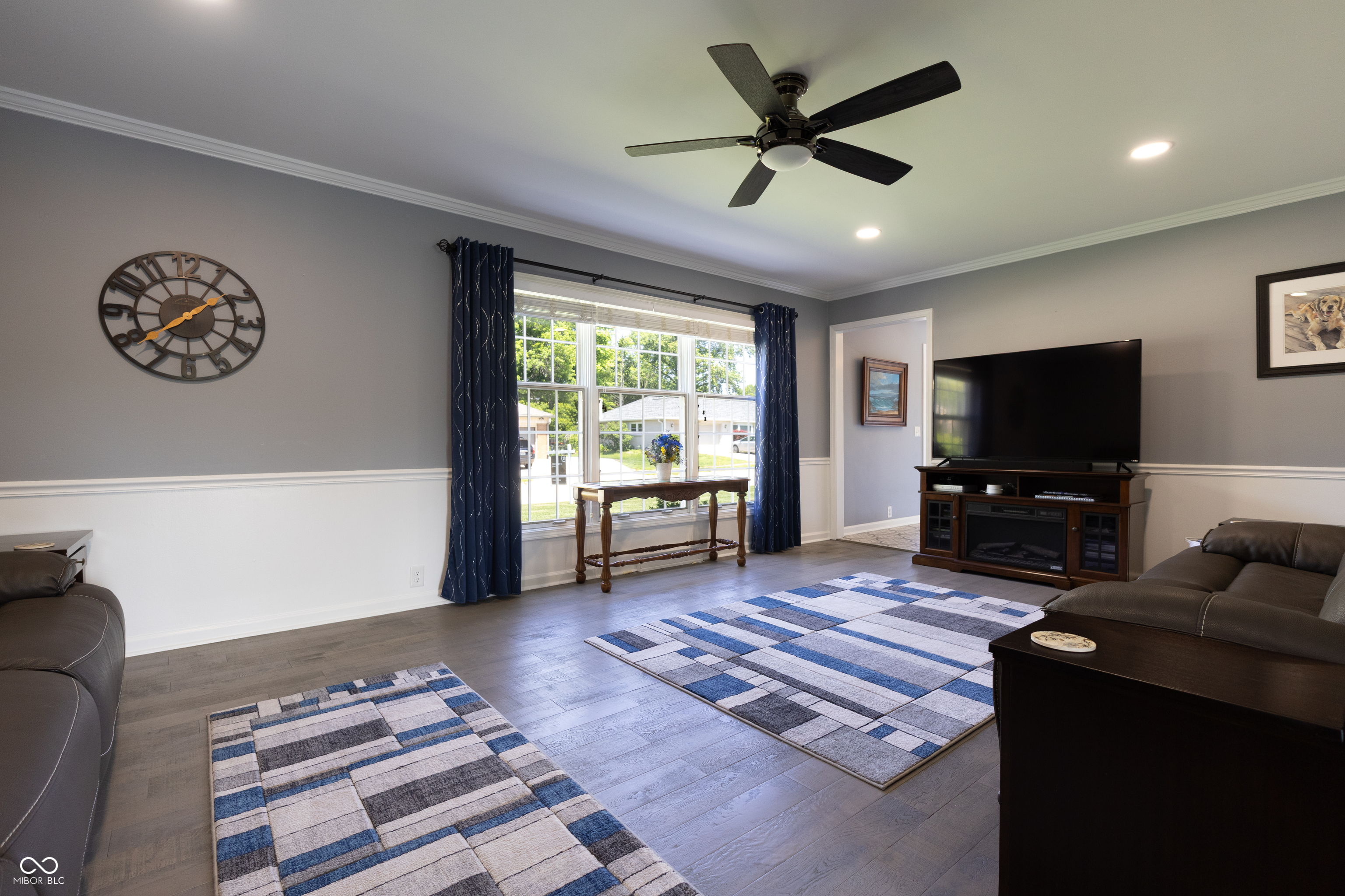 Columbus, Indiana, 47203, United States, 5 Bedrooms Bedrooms, ,6 BathroomsBathrooms,Residential,For Sale,1975671