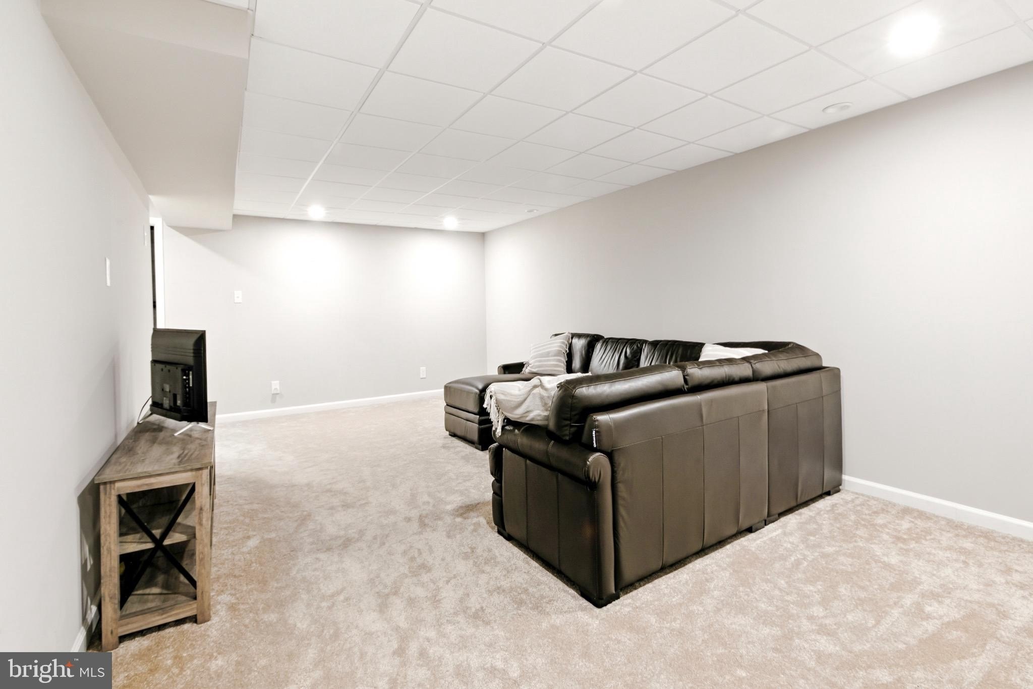 MICKLETON, New Jersey, 08056, United States, 3 Bedrooms Bedrooms, ,2 BathroomsBathrooms,Residential,For Sale,1937968