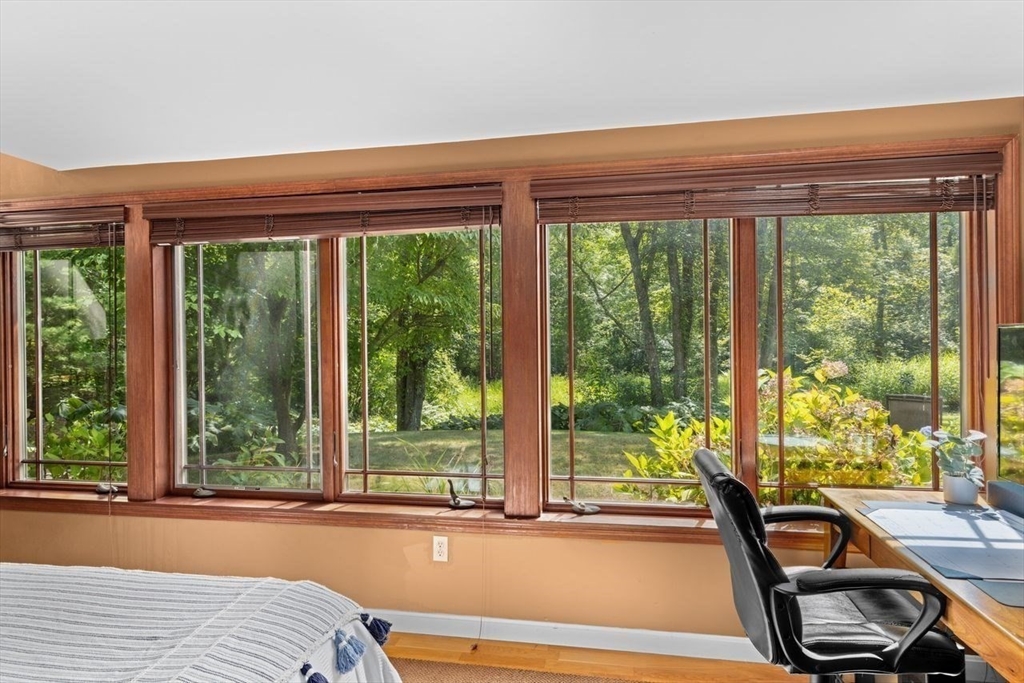 Norwell, Massachusetts, 02061, United States, 4 Bedrooms Bedrooms, ,2 BathroomsBathrooms,Residential,For Sale,1942199