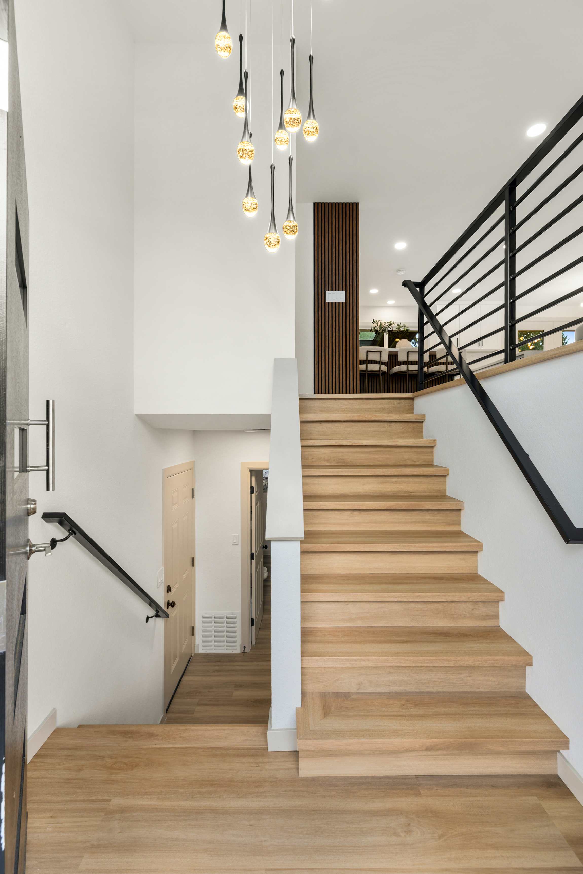  Renovated Modern Comfort in Lake Stevens - 物件實景