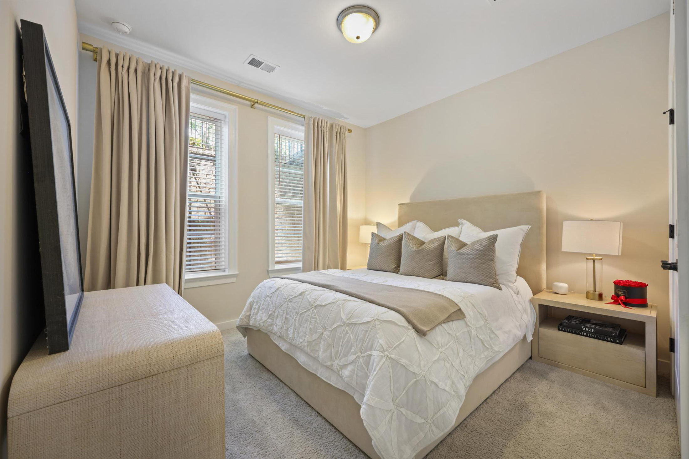  Meticulously Maintained Three Bedroom Townhome in Atlanta