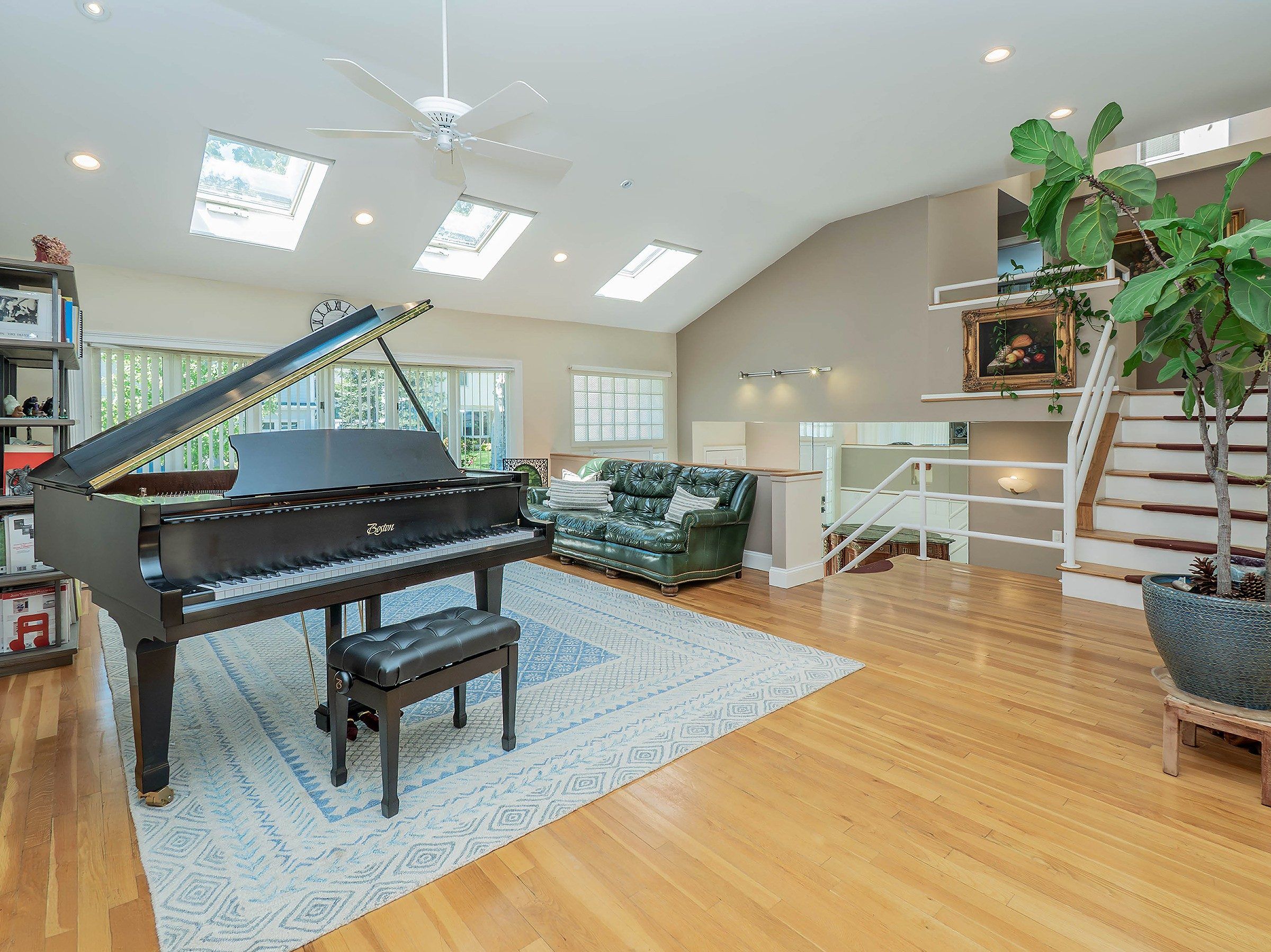  56 Soundview Drive, Port Washington, NY, 11050 - 物件實景